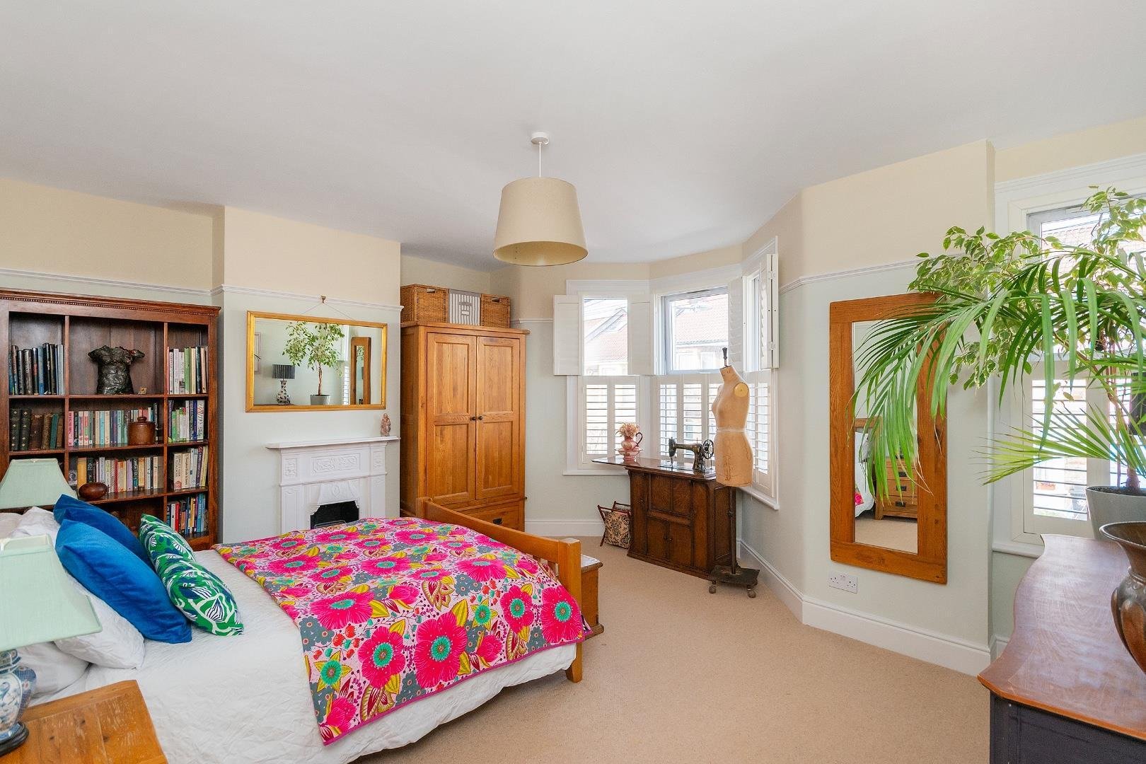 Paultow avenue victoria park 34632995 1 p0 abr bedroom d