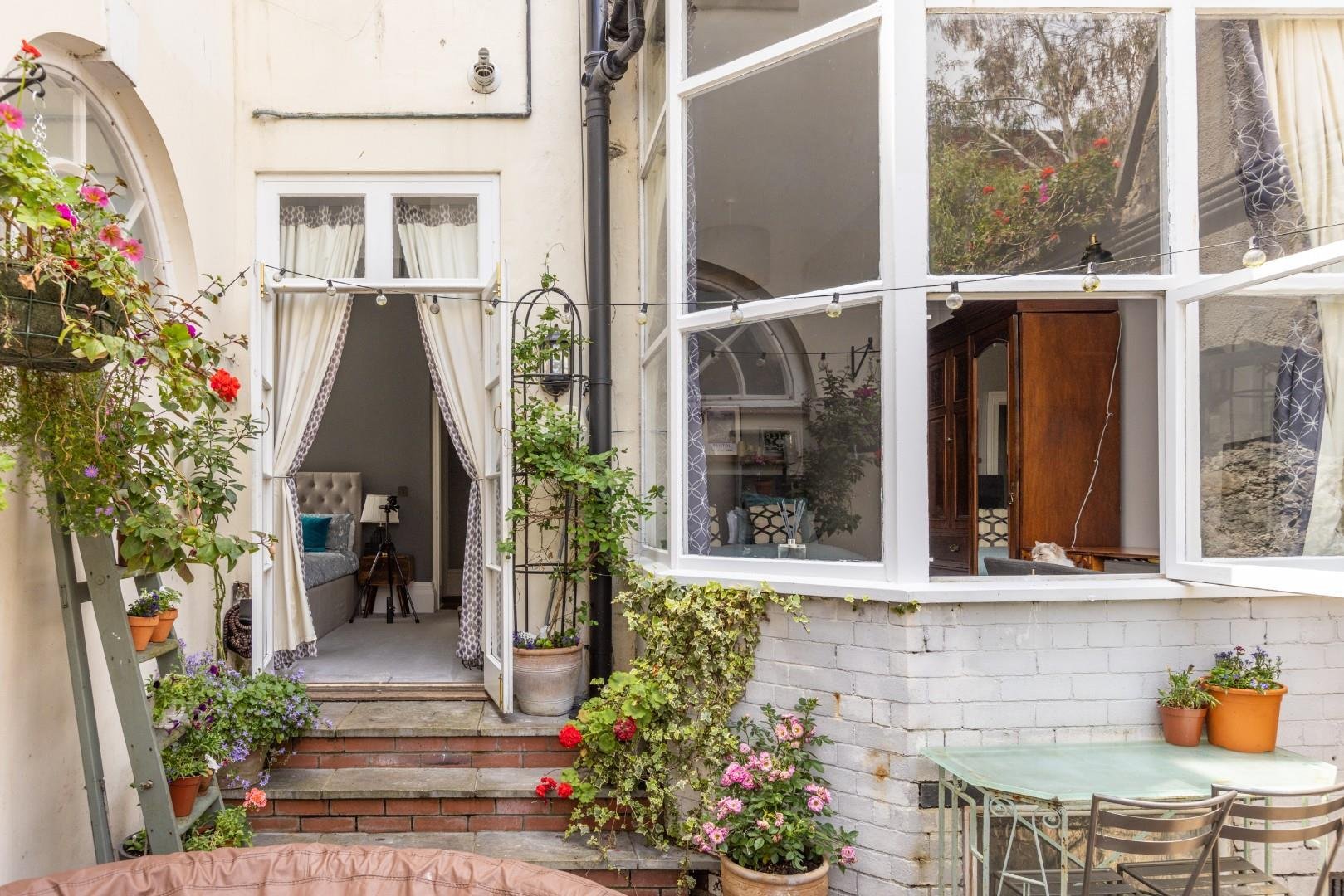 Pembroke house st pauls 33992595 flat 2 pembroke 7 brunswick sq 10