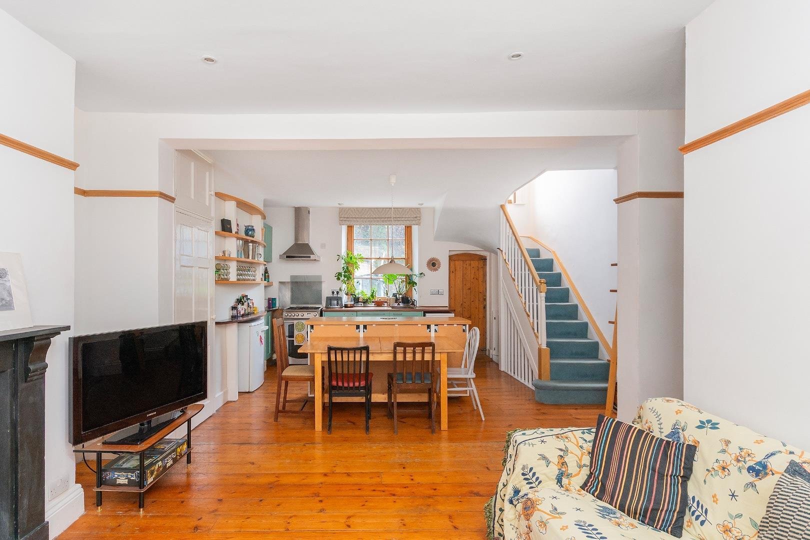 Picton street montpelier 34454510 2 p1 smr reception f
