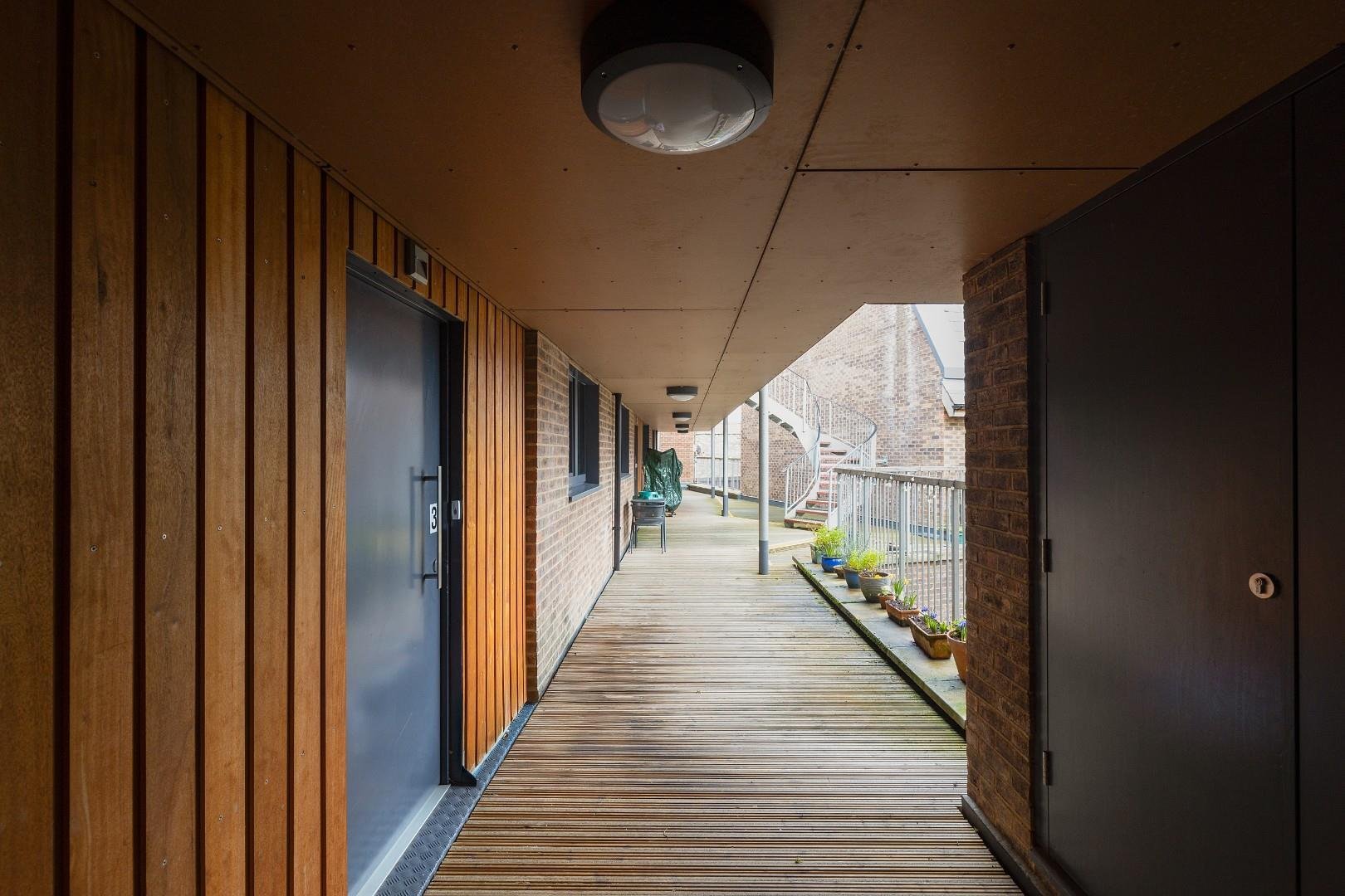 Picture house court bedminster 33704882 cd7 a0036