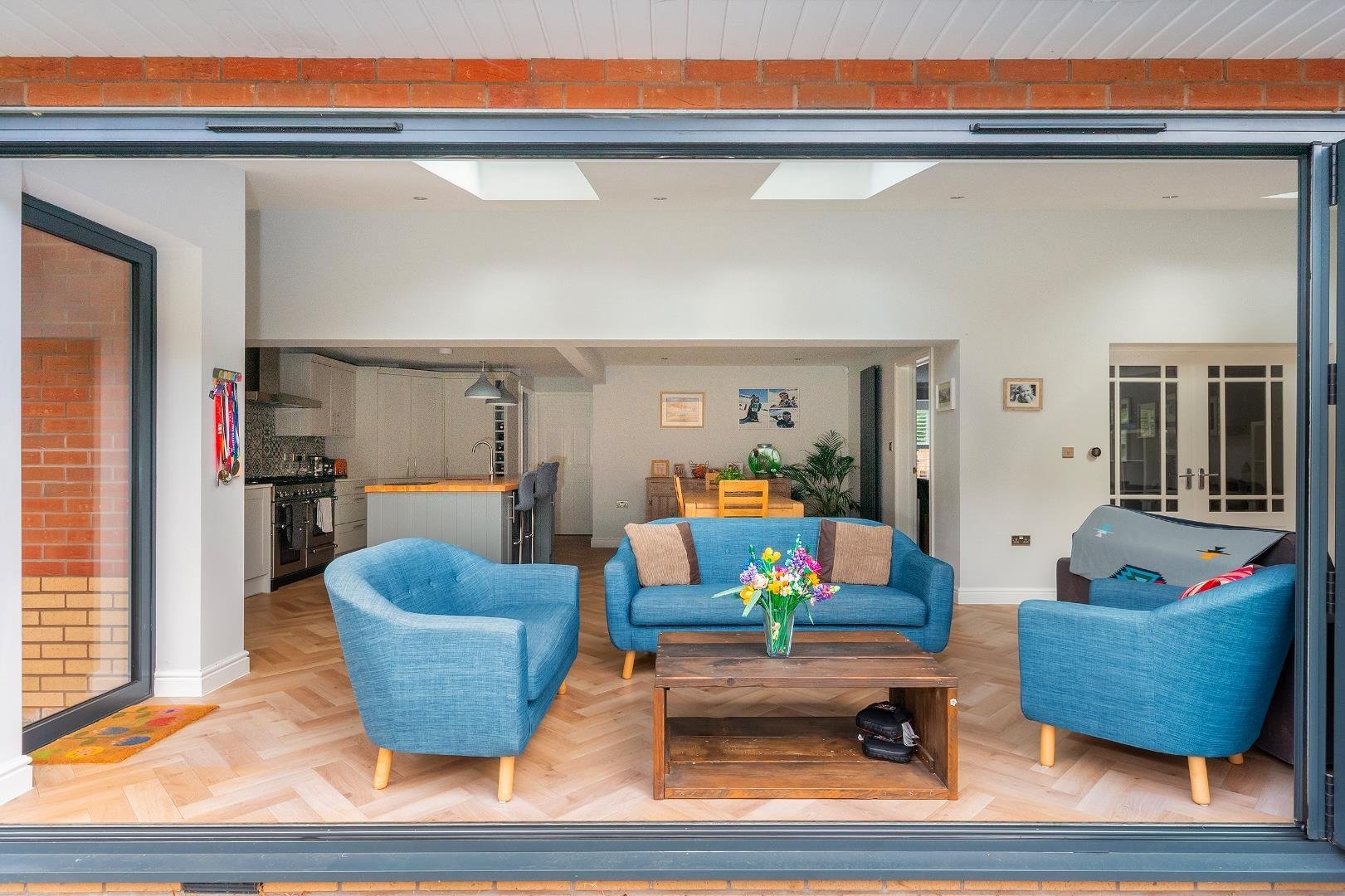Pitlochry close filton park 34132239 3 p3 cfp kitchen diner b