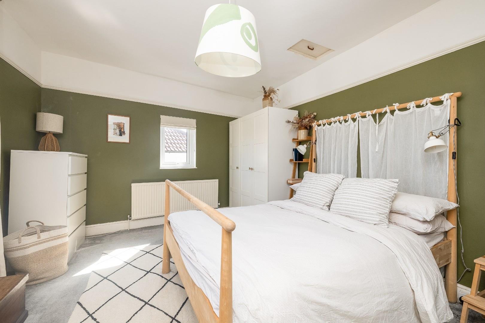 Pitt road horfield 33839201 cd7 a6018