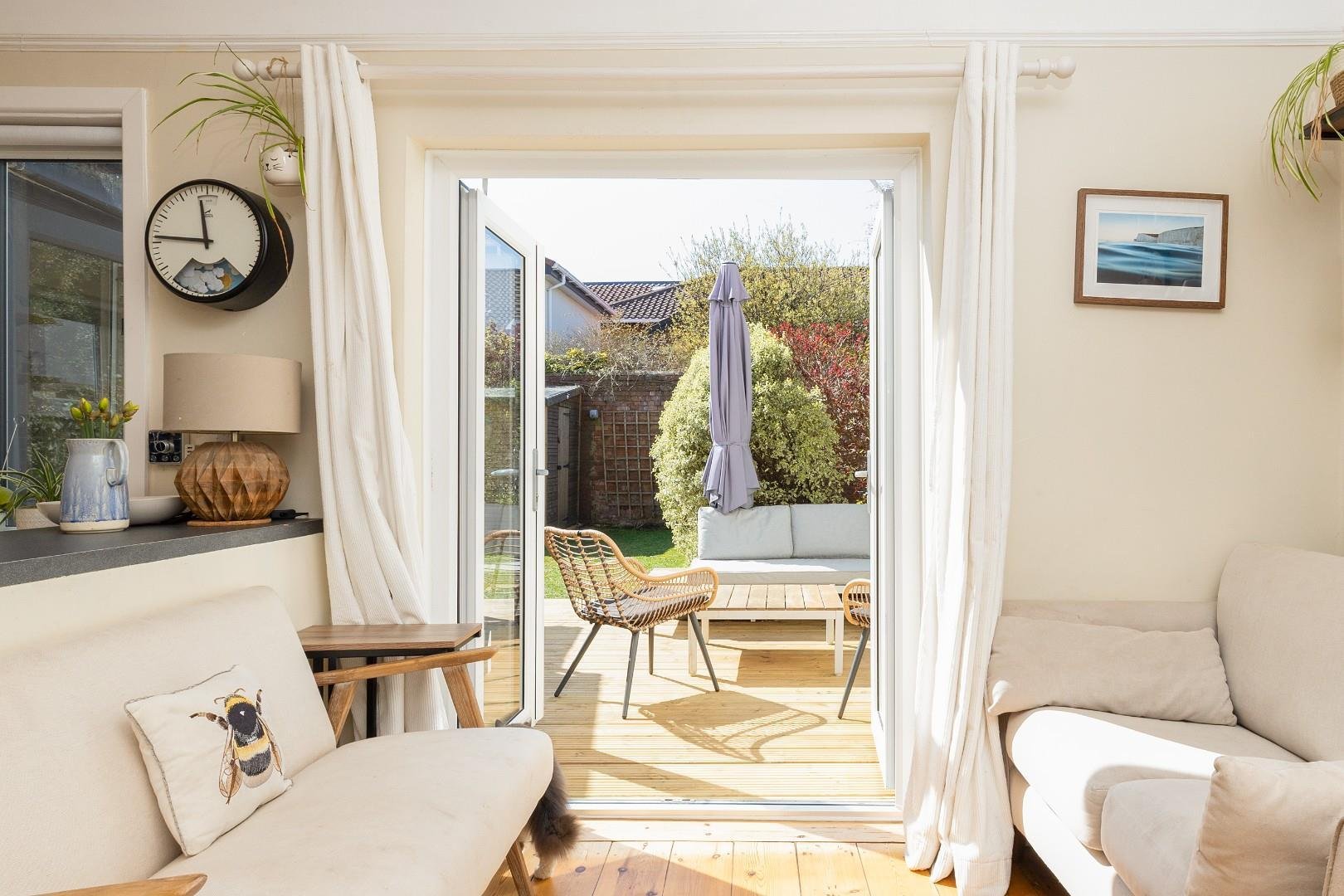 Pitt road horfield 33839201 cd7 a6057