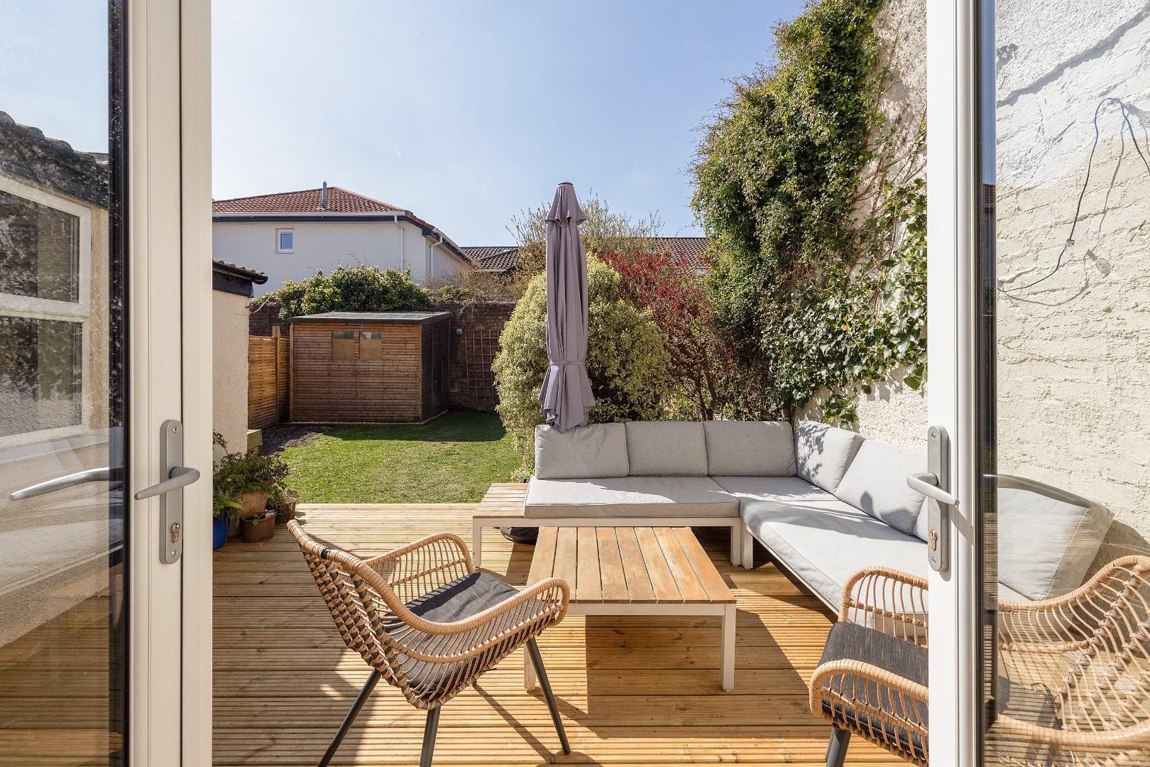 Pitt road horfield 33839201 cd7 a6086