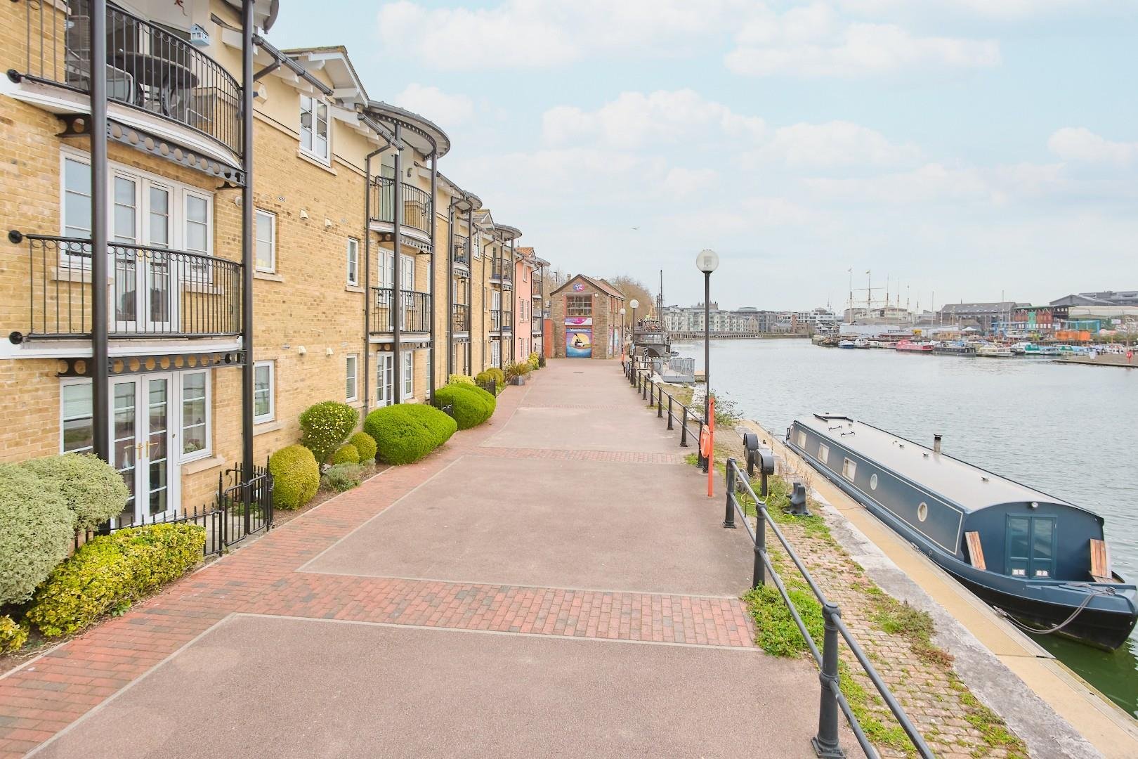 Pooles wharf court hotwells 33763333 jaj bs84 pd 0002