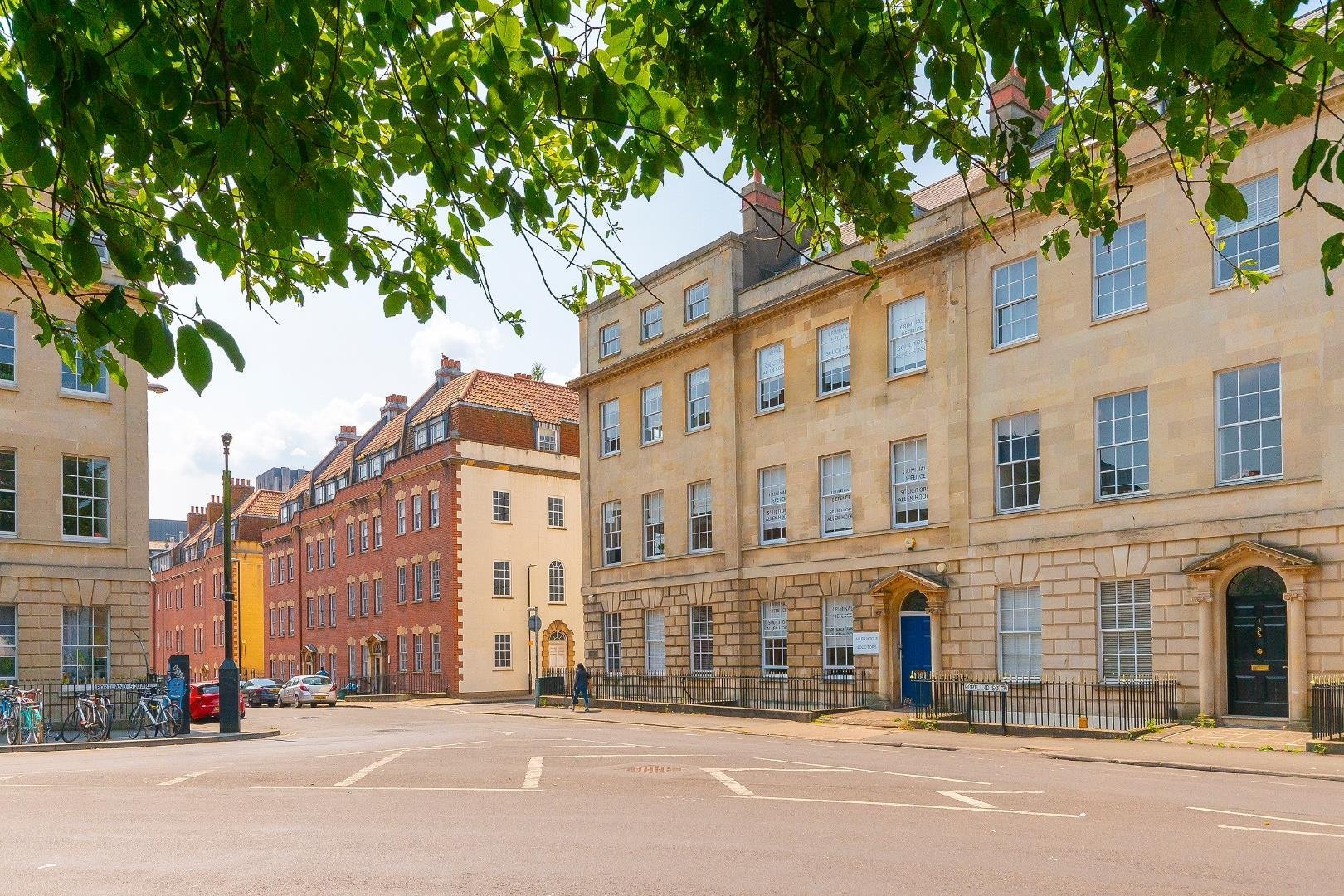 Portland square st pauls 34059578 erauqsdnaltrop6 talf5 external c