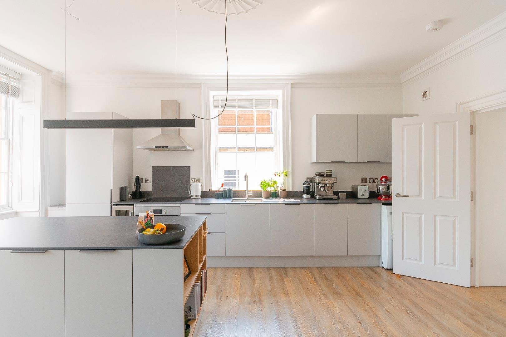 Portland square st pauls 34059578 erauqsdnaltrop6 talf5 reception c