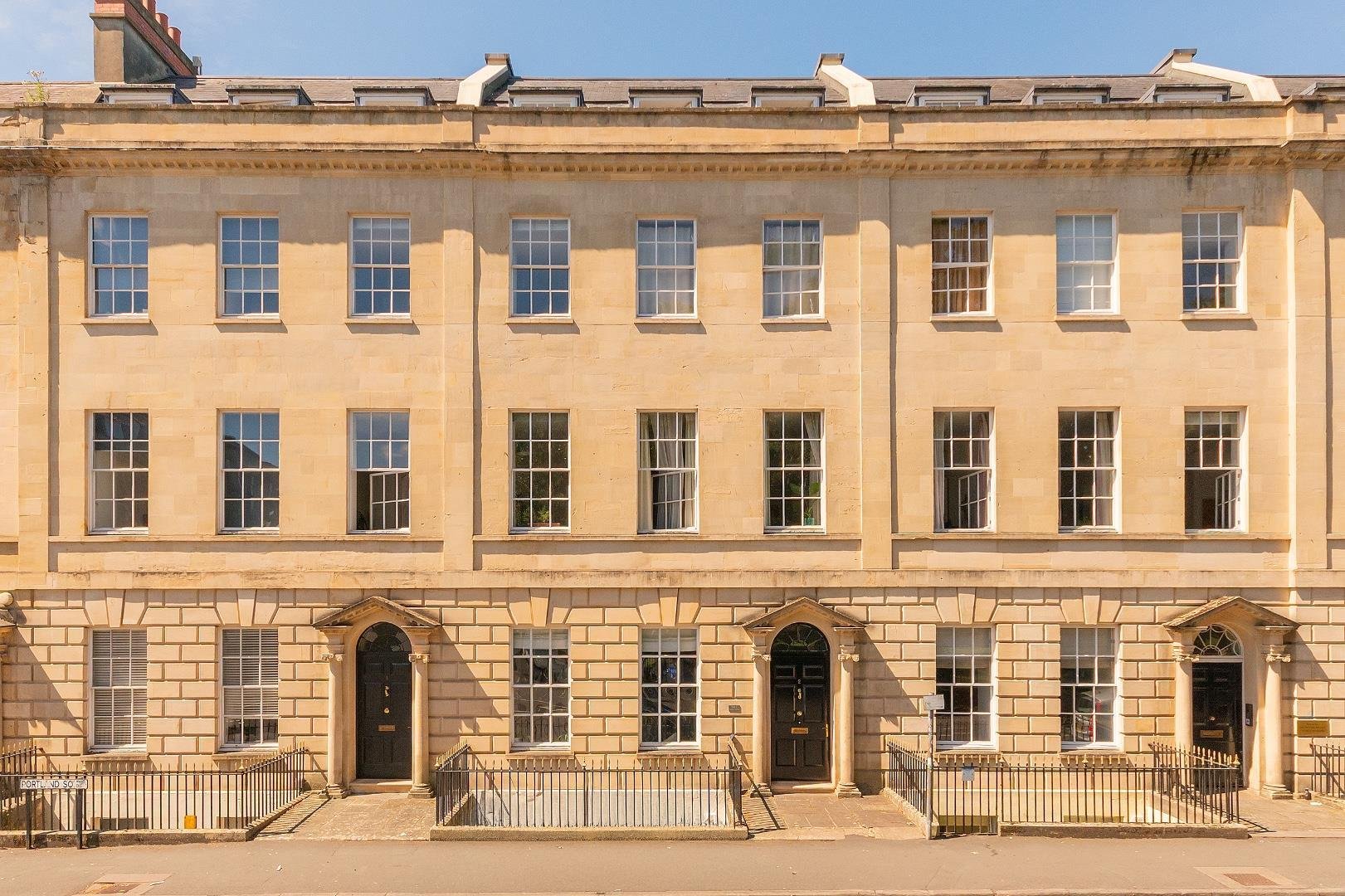 Portland square st pauls 34791698 fo2 sfsp external e