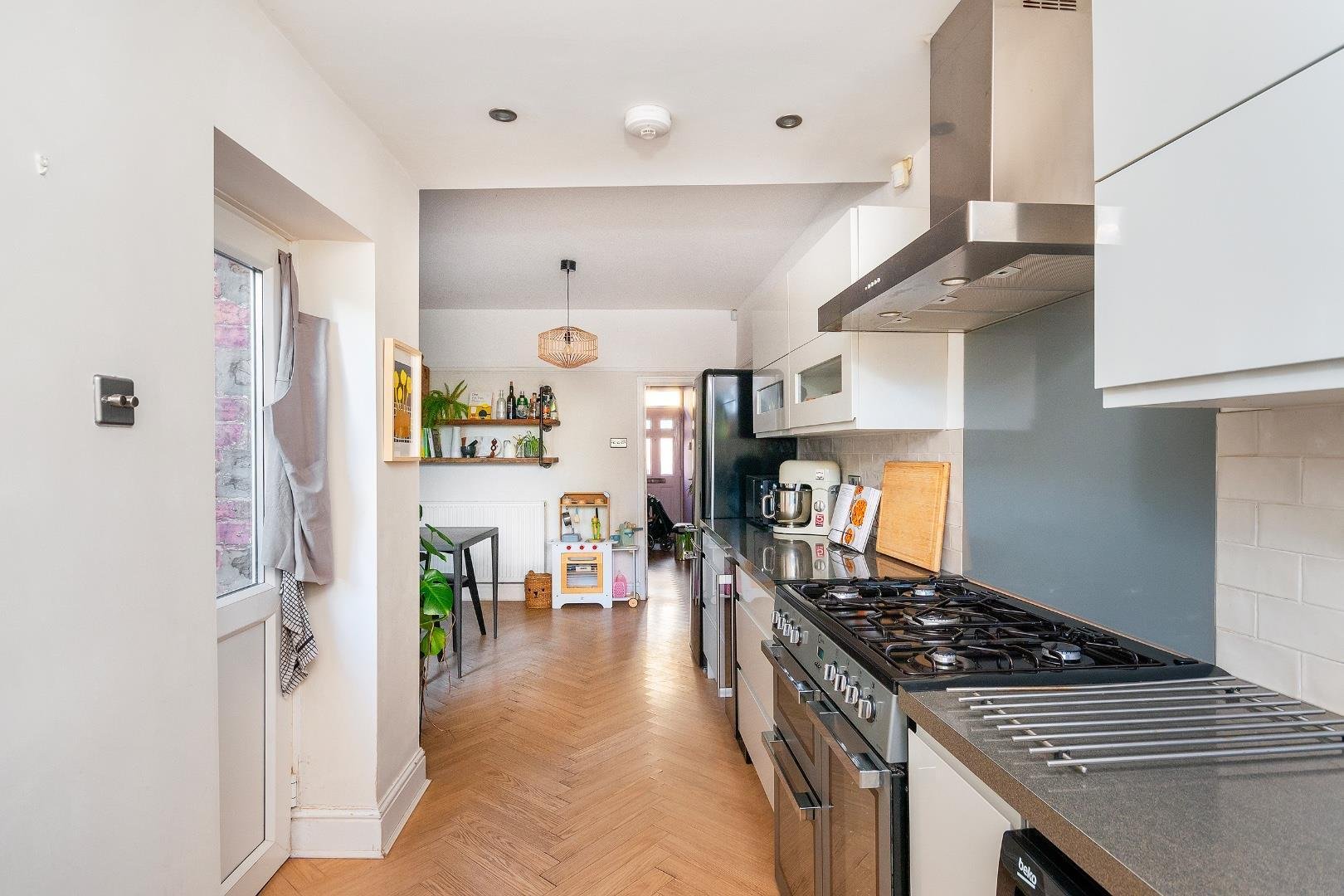 Queen street kingswood 33617179 0 q5 skd kitchen a