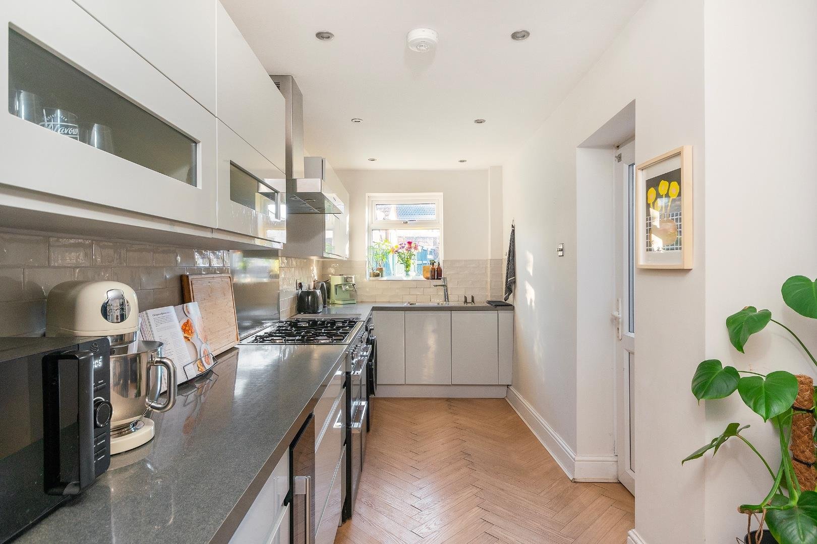Queen street kingswood 33617179 0 q5 skd kitchen b