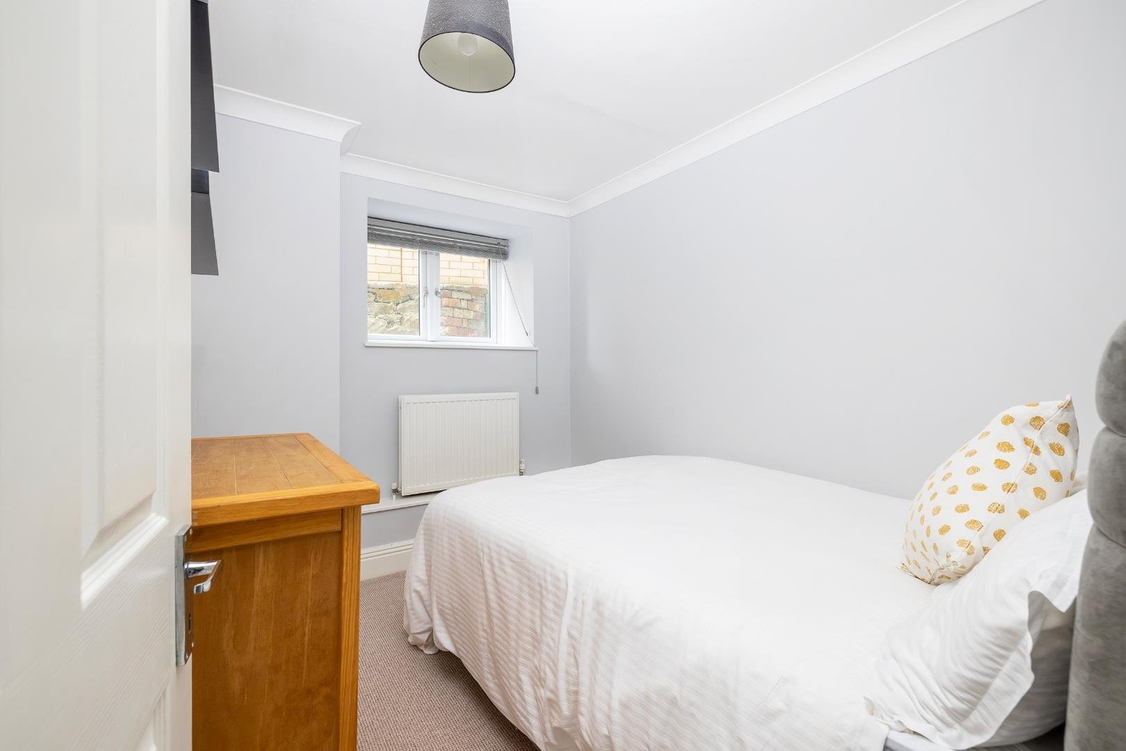 Queens avenue clifton 33373360 1 q1 a3 cn bedroom d