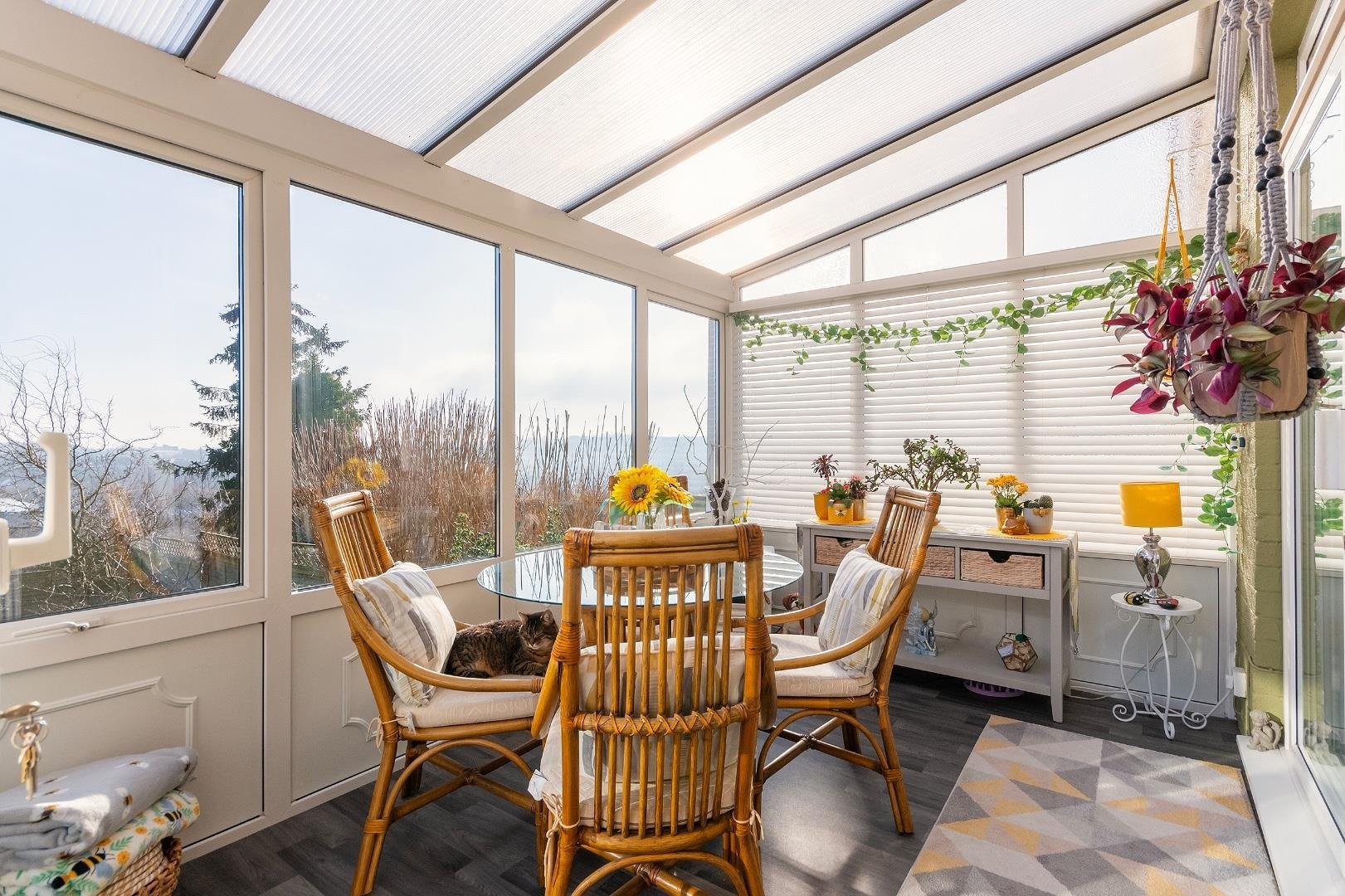 Queens road knowle 33657876 2 q6 rke conservatory a
