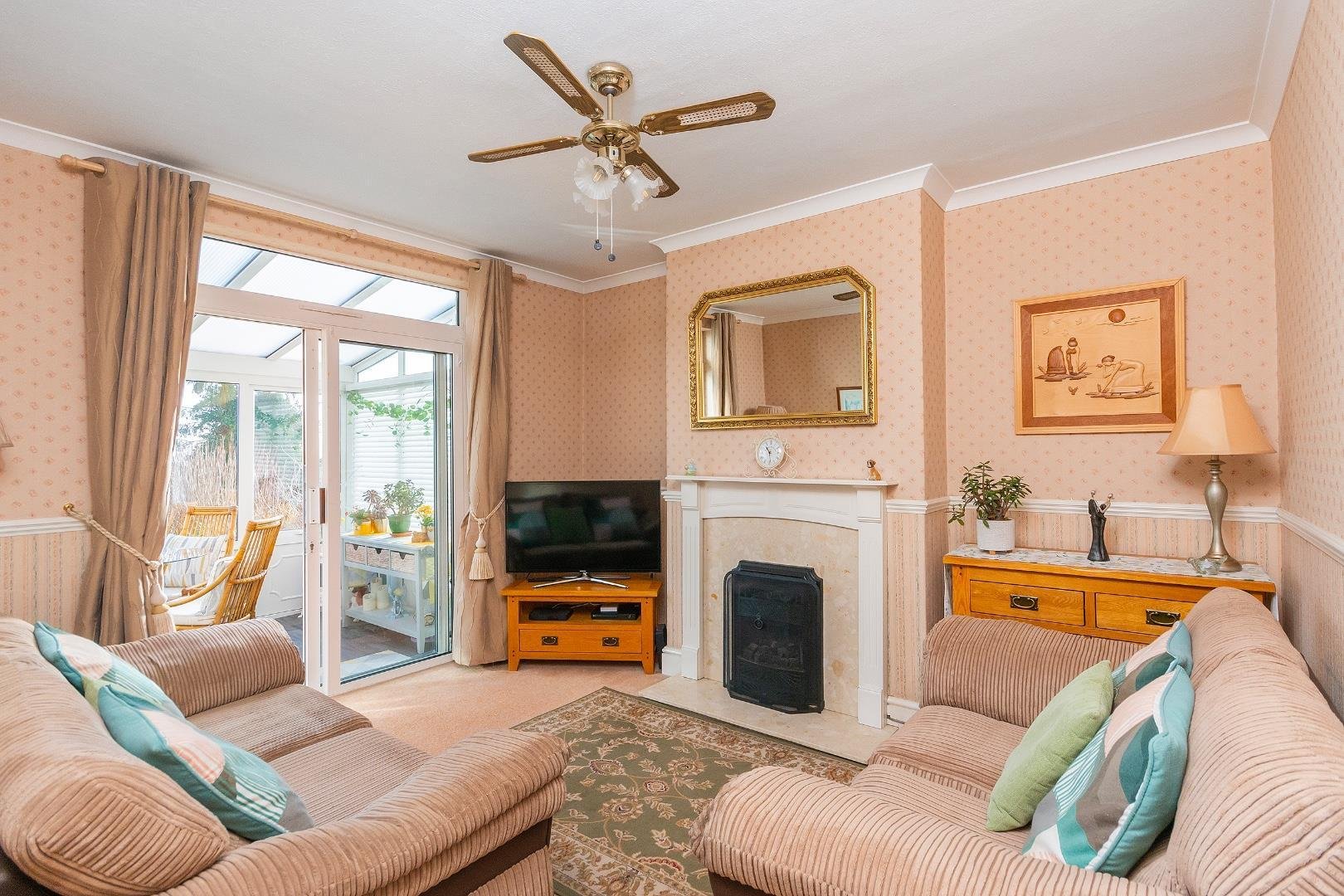 Queens road knowle 33657876 2 q6 rke dining room c