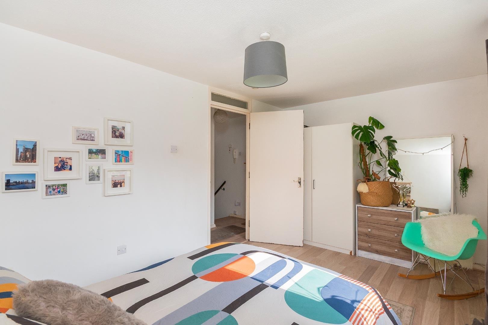 Queensdown gardens brislington 33773525 0 q2 cav bedroom a