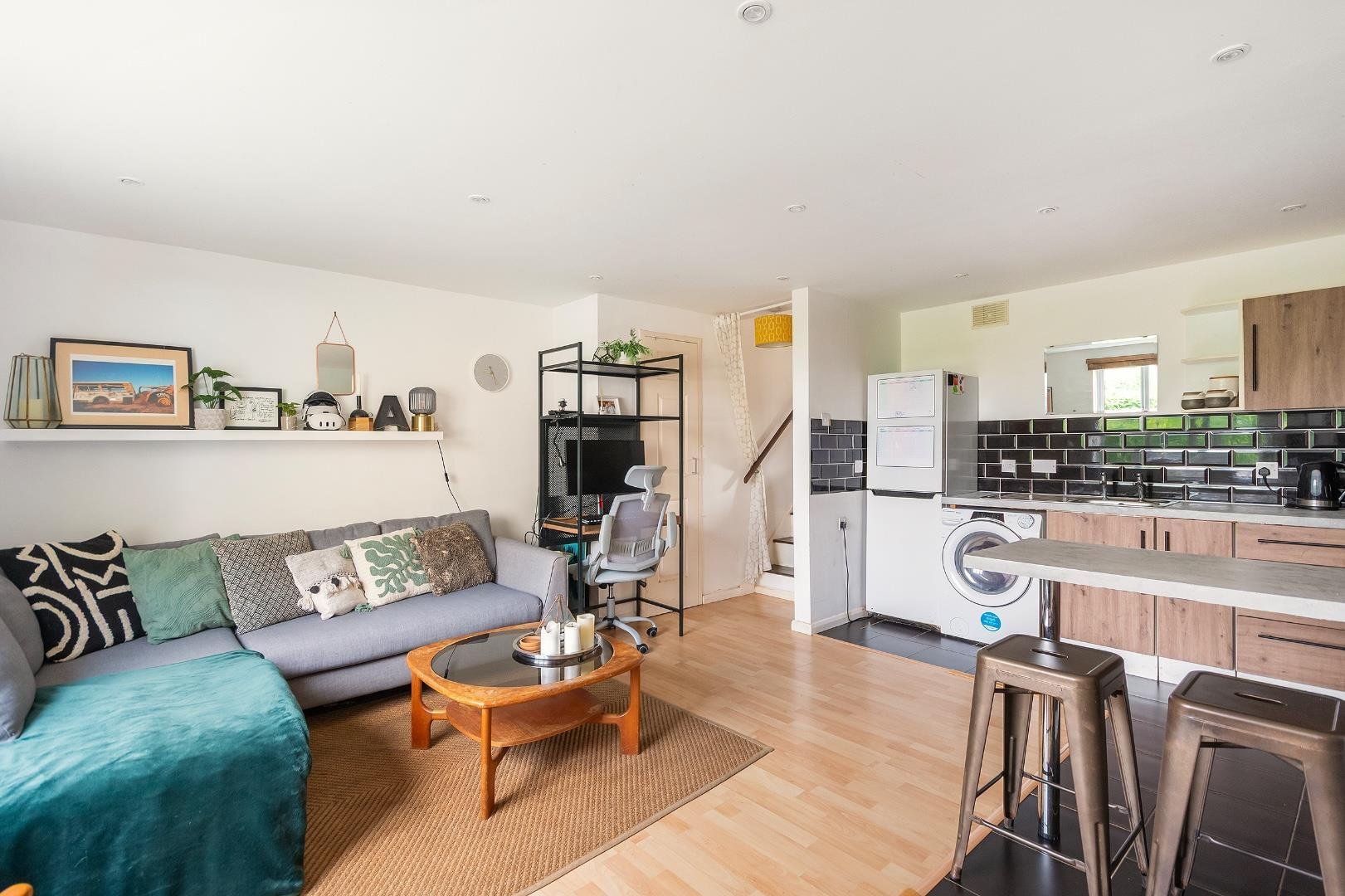 Queensdown gardens brislington 33773525 0 q2 cav reception e