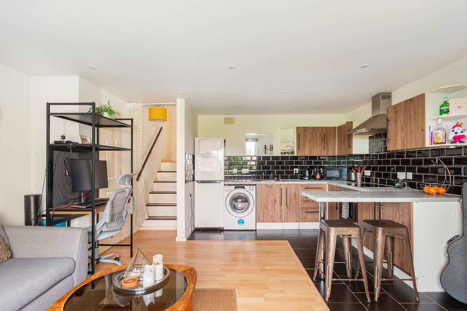 Queensdown gardens brislington 33773525 0 q2 cav reception g