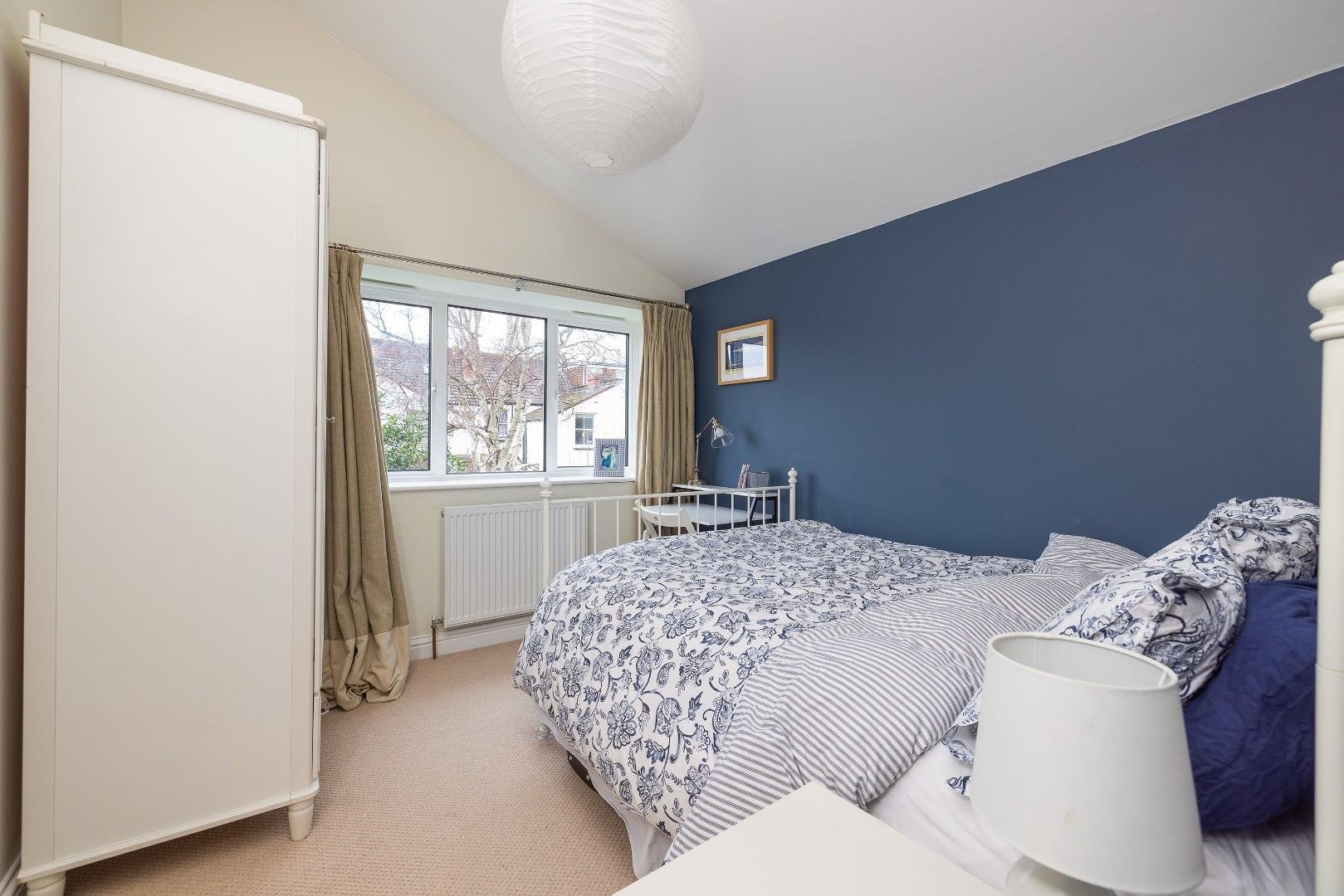 Radnor road bishopston 34350368 char0277