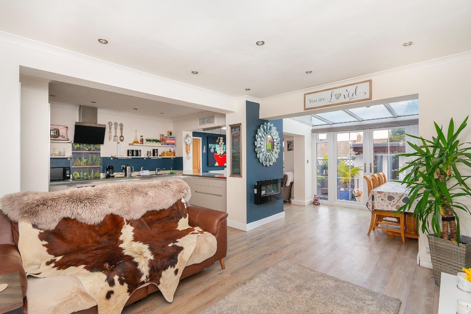 Ravenhead drive whitchurch 33835338 4 r8 dhe kitchen diner a