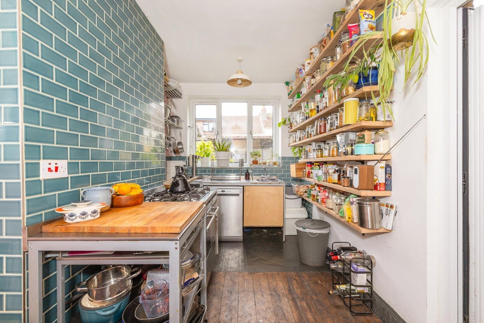 Raymend road victoria park 34608872 char9594