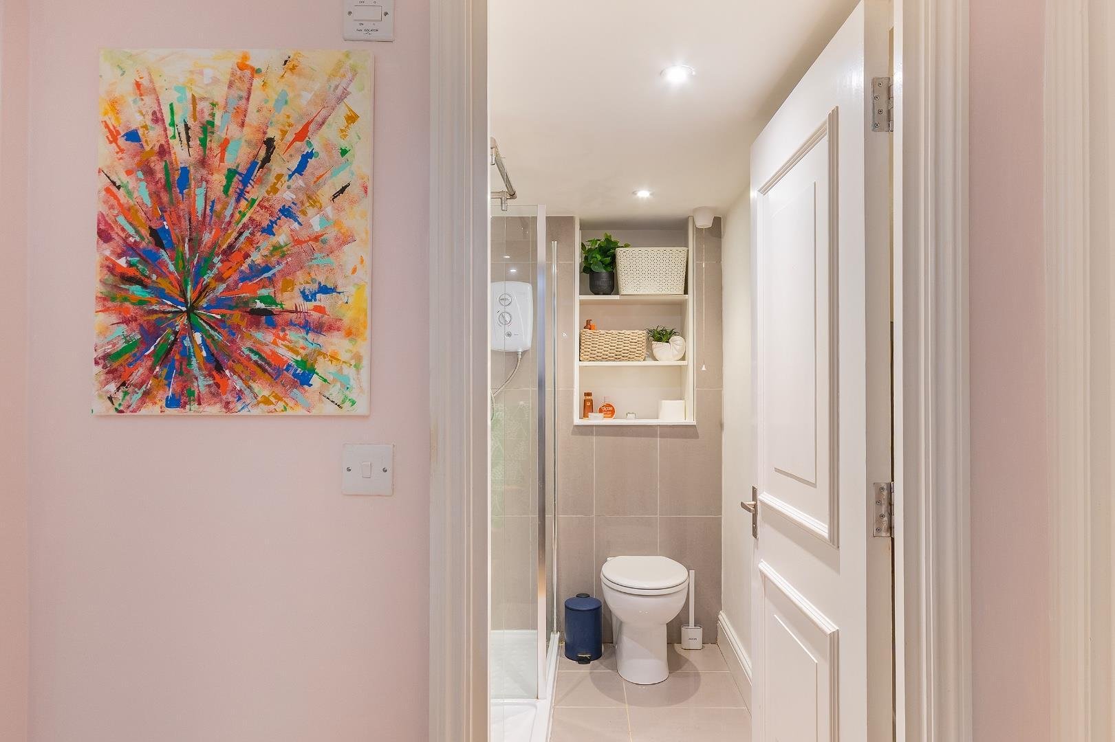 Redcross street old market 34450517 f1 chom bathroom c