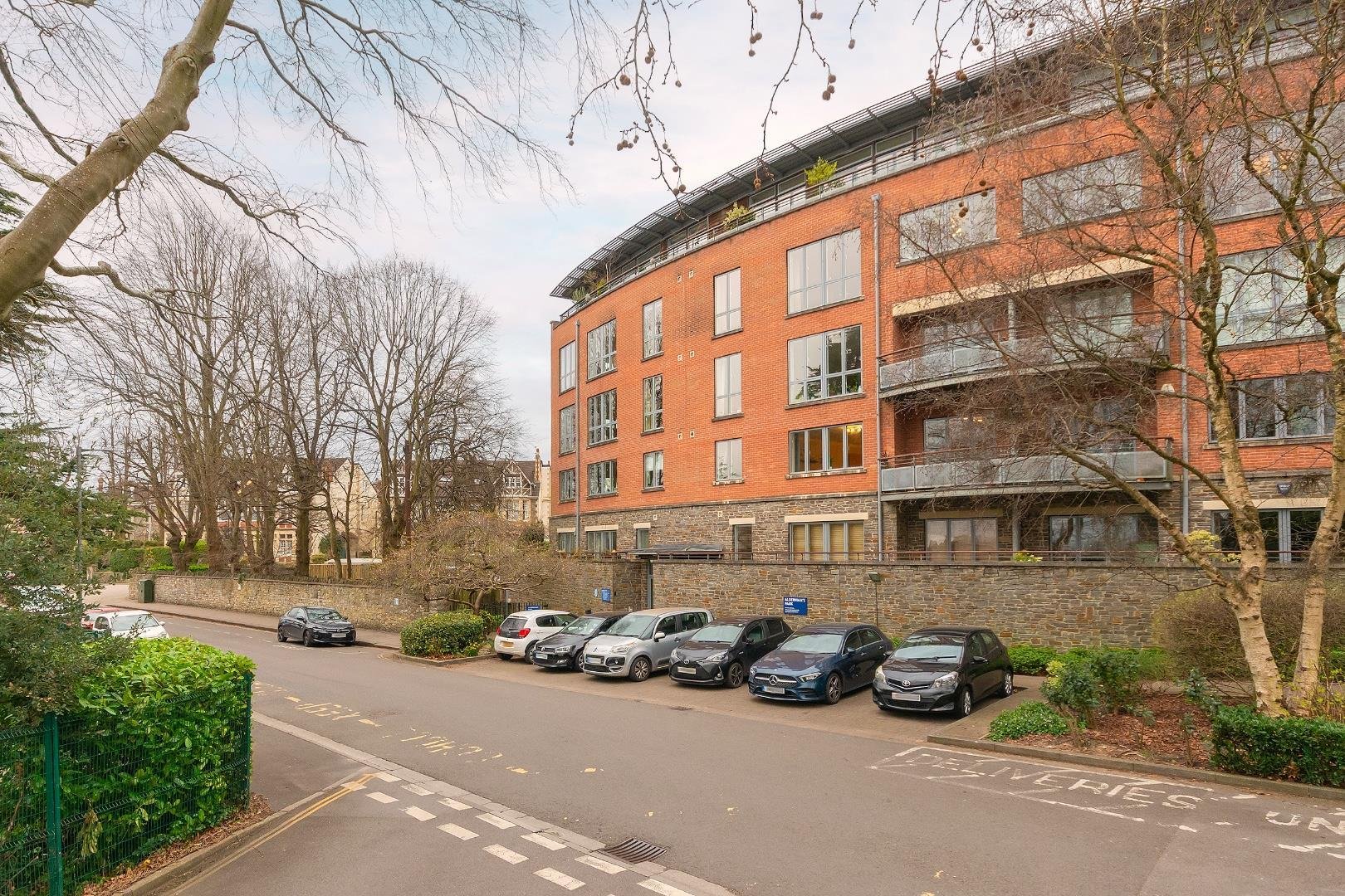 Redland court road redland 33764359 0 g4 ard external b