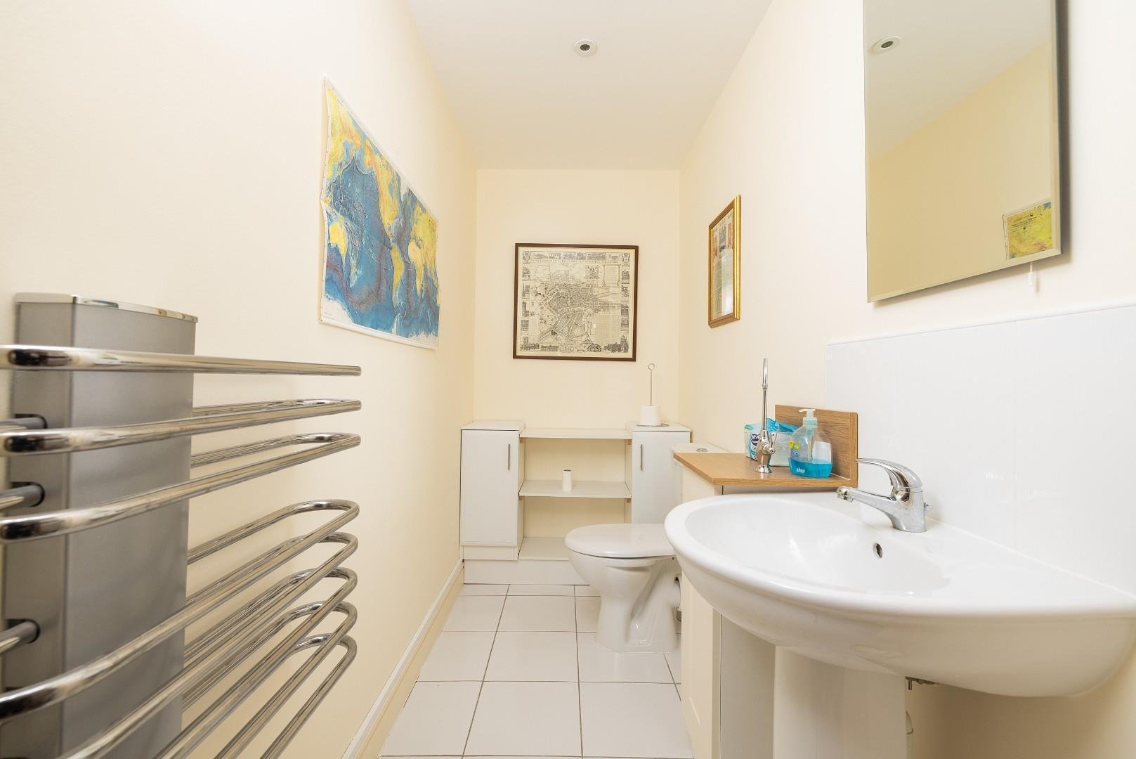 Redland court road redland 34641391 014 a4403