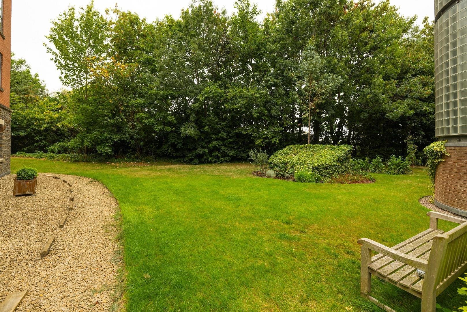 Redland court road redland 34641391 014 a4438