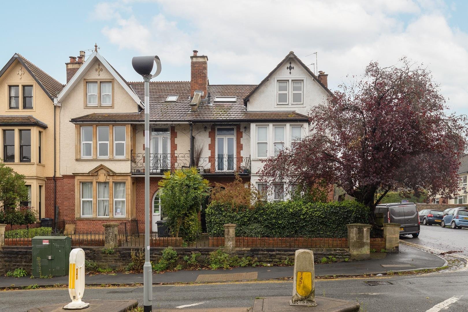 Redland road redland 33472033 cd7 a6412
