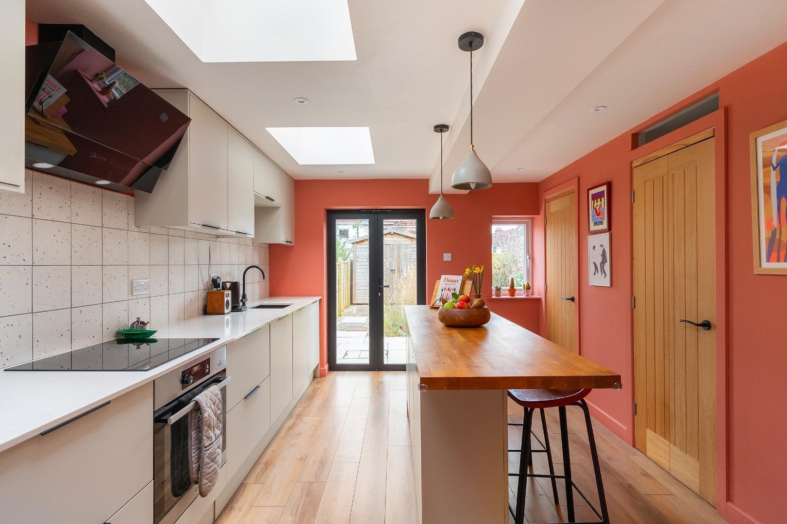 Ridgeway road fishponds 33665063 0 r6 rfs kitchen k