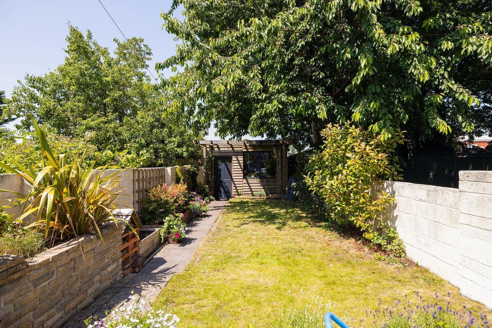 Ridgeway road fishponds 33995655 cd7 a8623