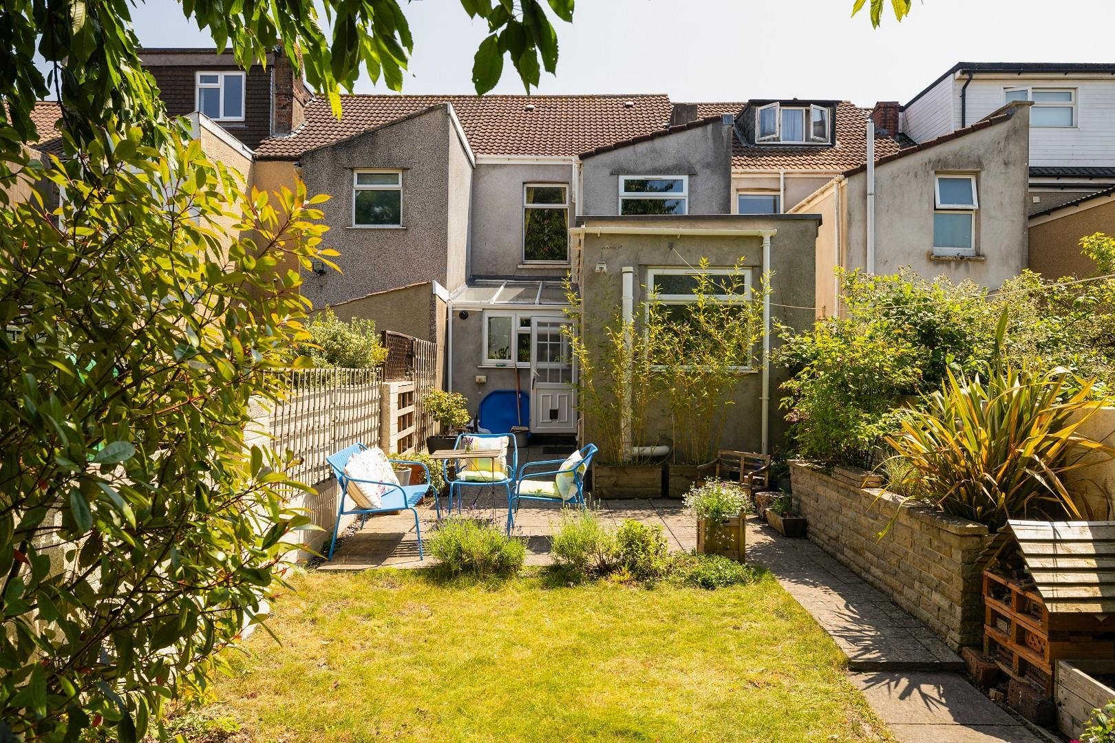Ridgeway road fishponds 33995655 cd7 a8635