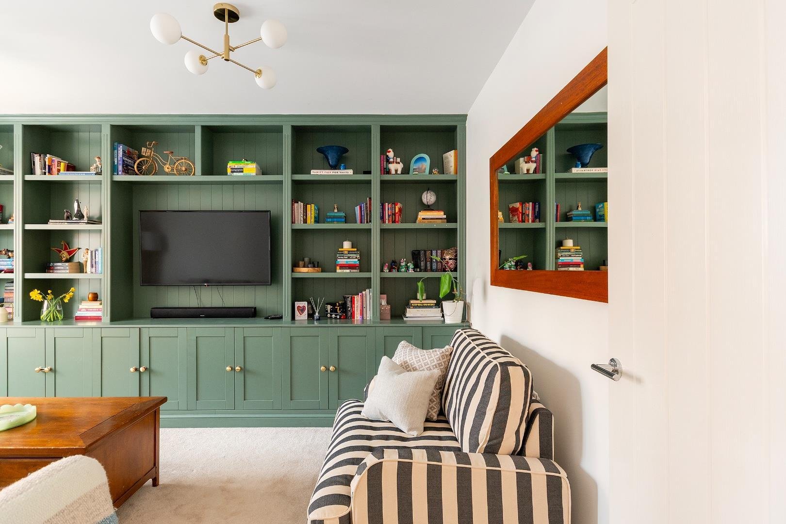 Ridings wood way barrow gurney 34536735 0 r9 wwbg living room e
