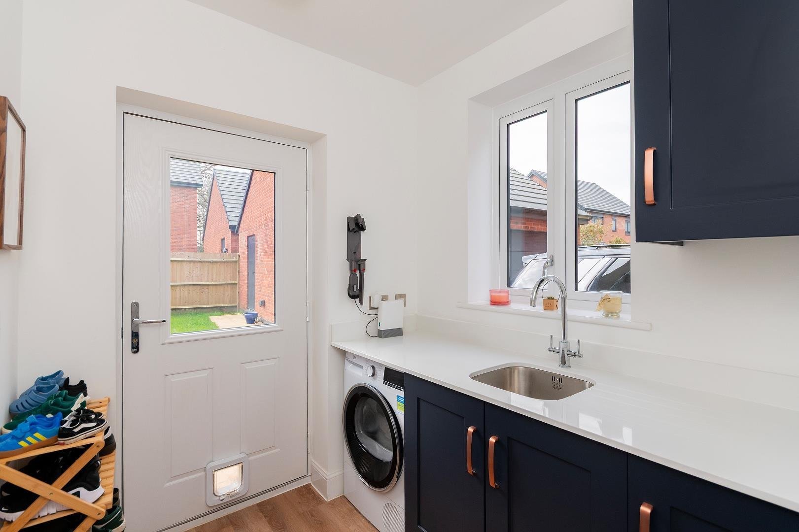 Ridings wood way barrow gurney 34536735 0 r9 wwbg utility a
