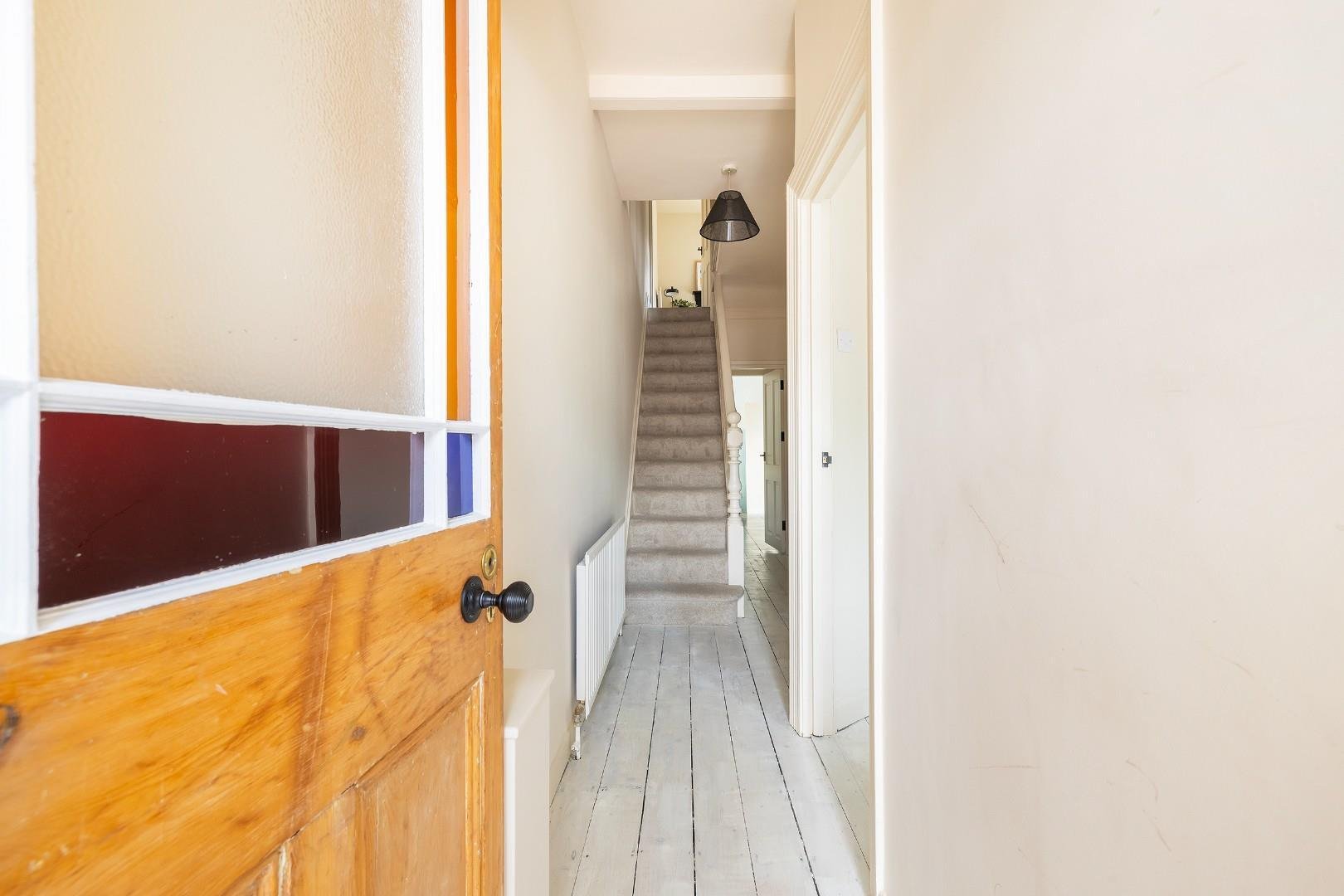 Royate hill eastville 33377702 1 r6 hev hallway a