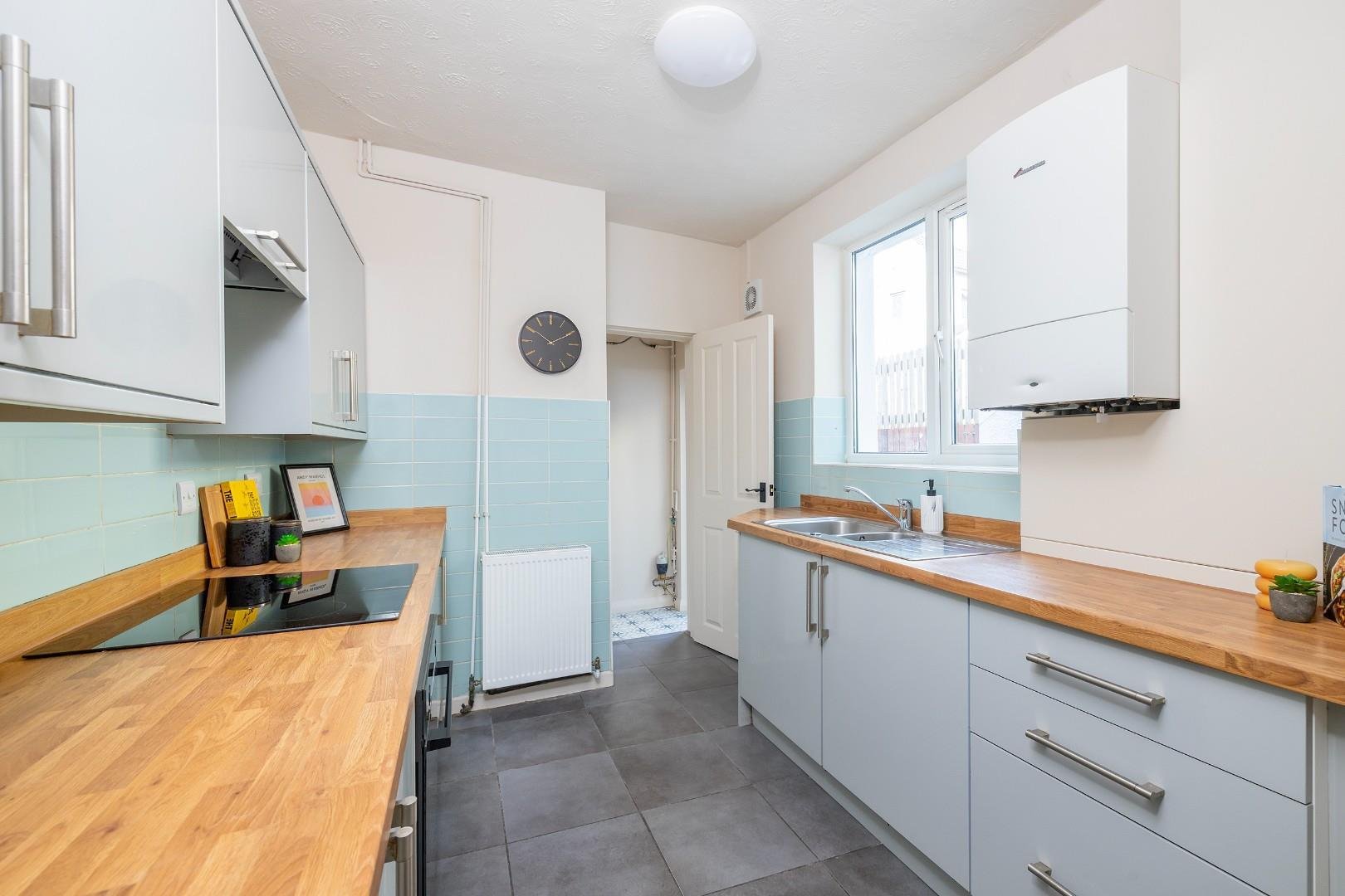 Royate hill eastville 33377702 1 r6 hev kitchen c