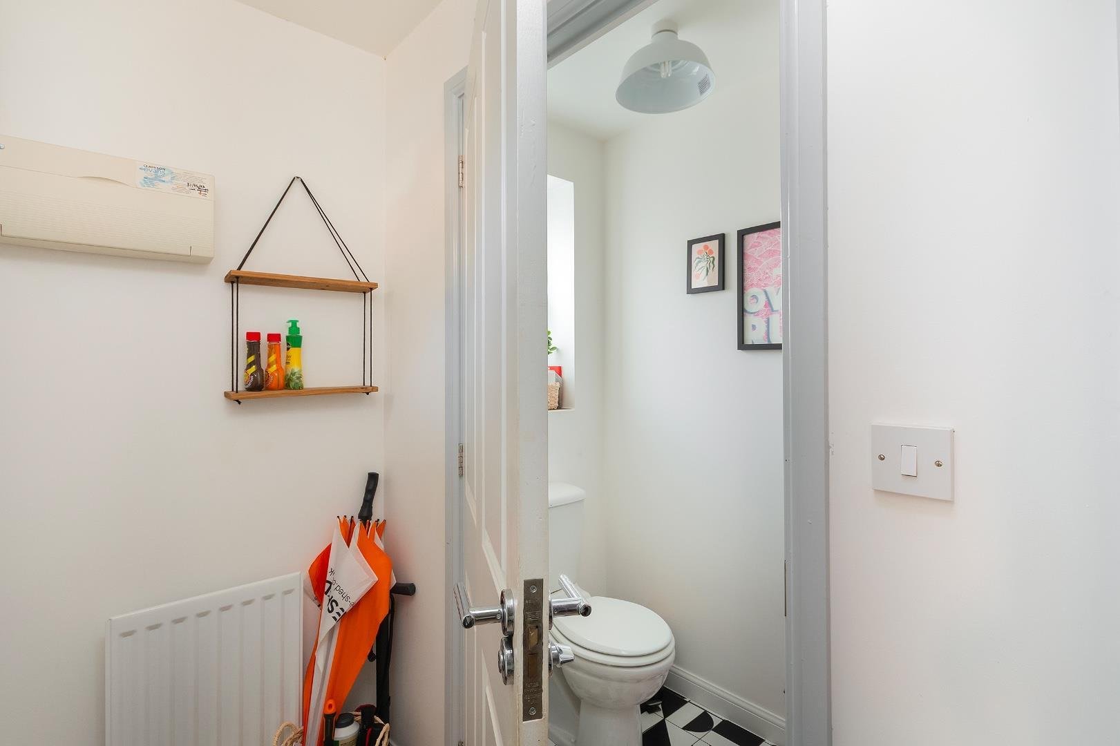 Sanders close bedminster 34283416 0 s2 cav wc c
