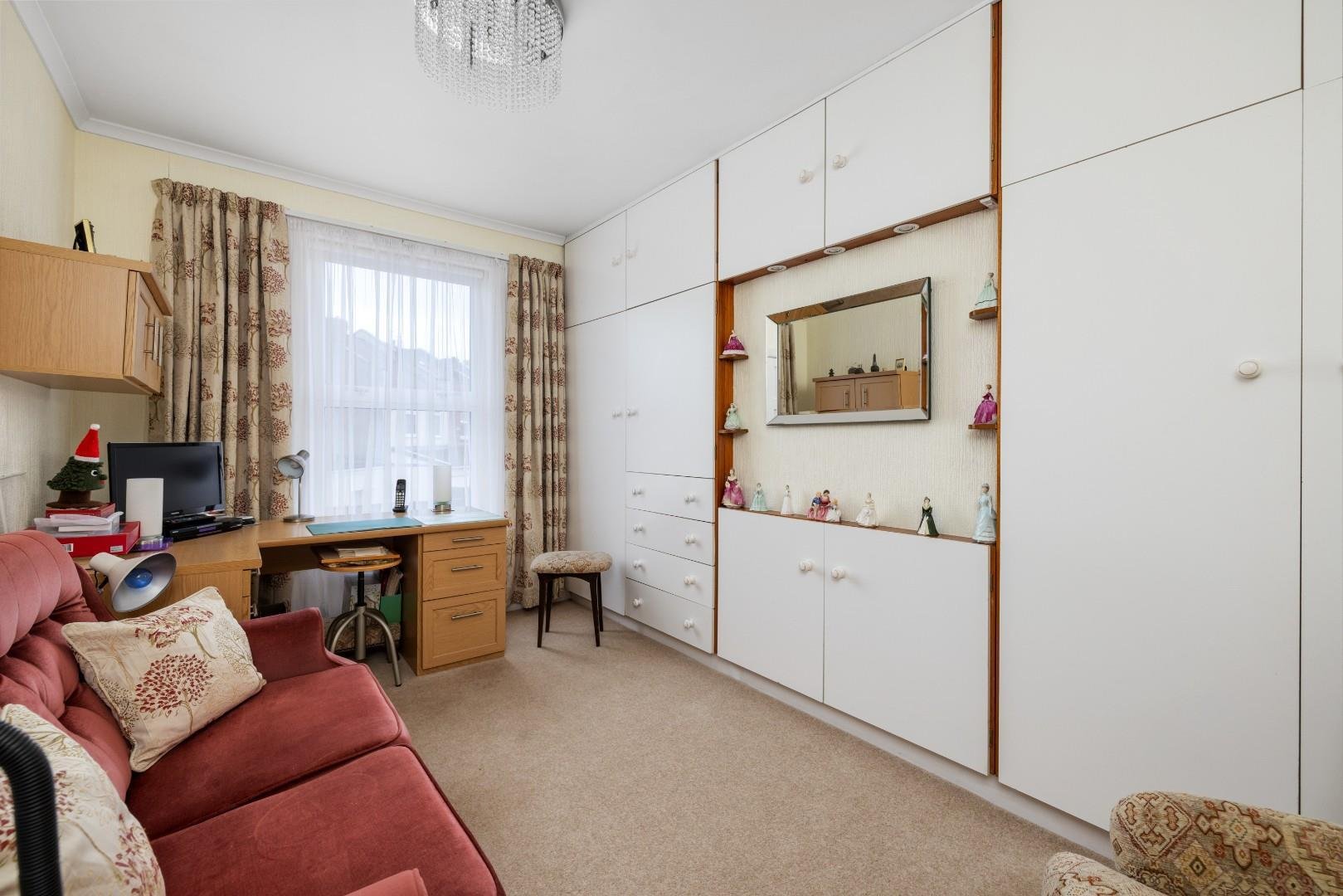 Sandown road brislington 34470435 char9169