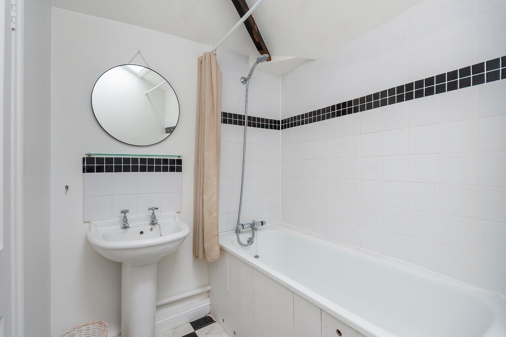 Saville place clifton village 34366018 wslpcn bathroom b