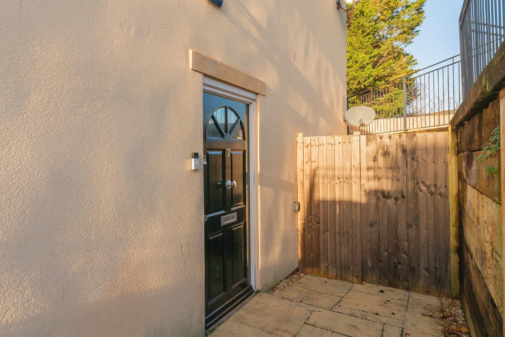 Savoy road brislington 32793041 truocyovas7 external d