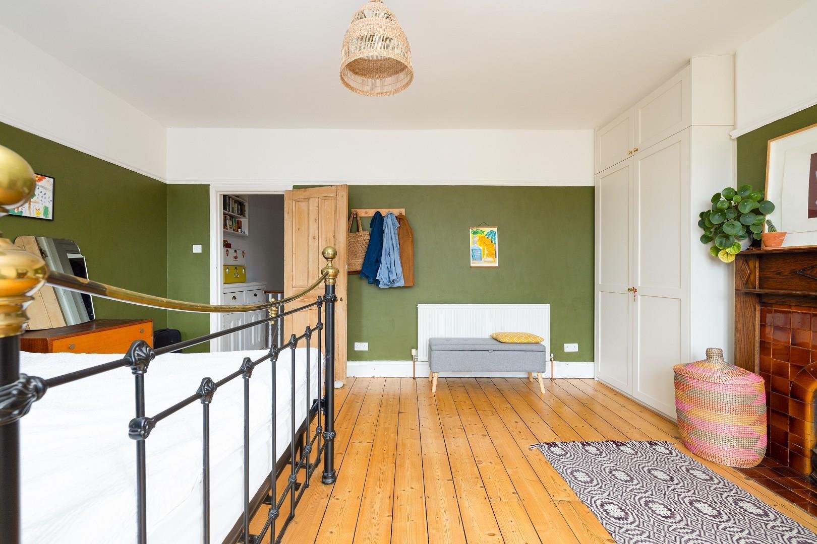 Seymour avenue bishopston 33801110 cd7 a0900