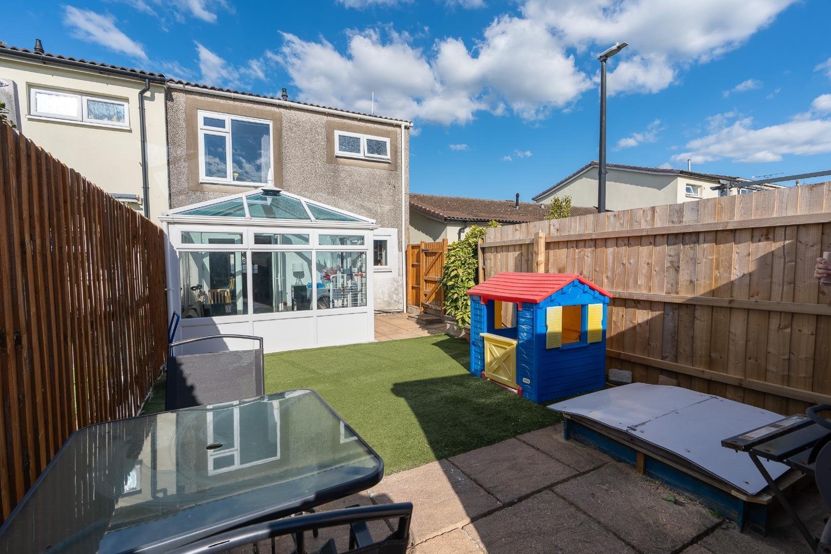 Shipham close whitchurch 34232678 olh04143 hdr