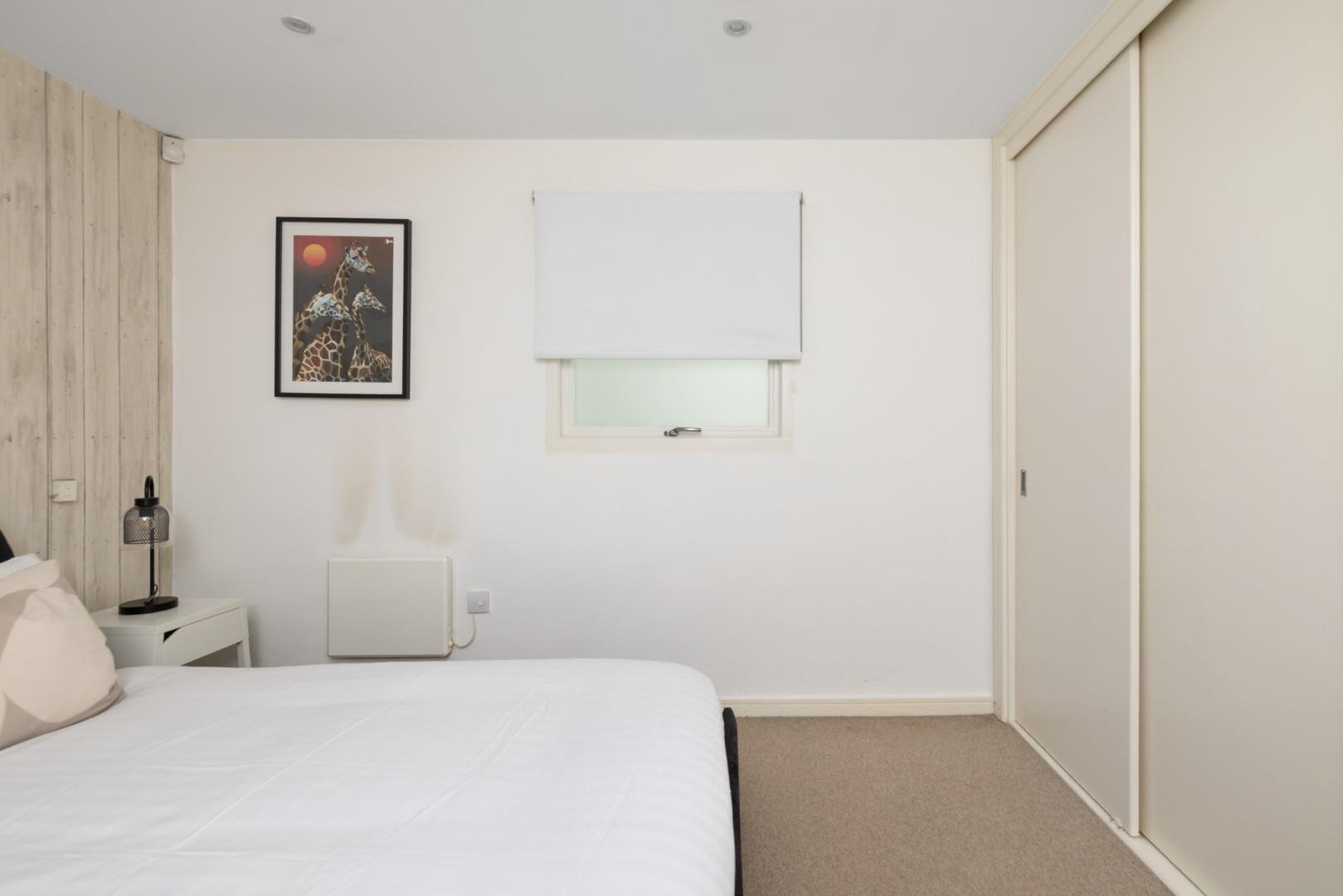 Skypark road bedminster 34705214 char5191