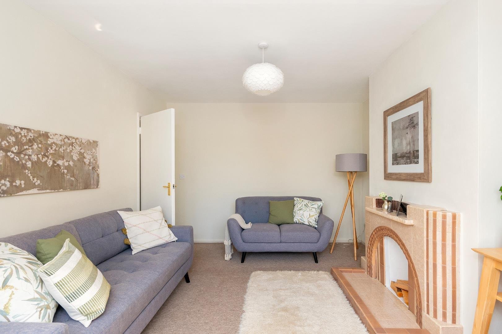 Snowdon road fishponds 33313058 1 s6 rfs living room c