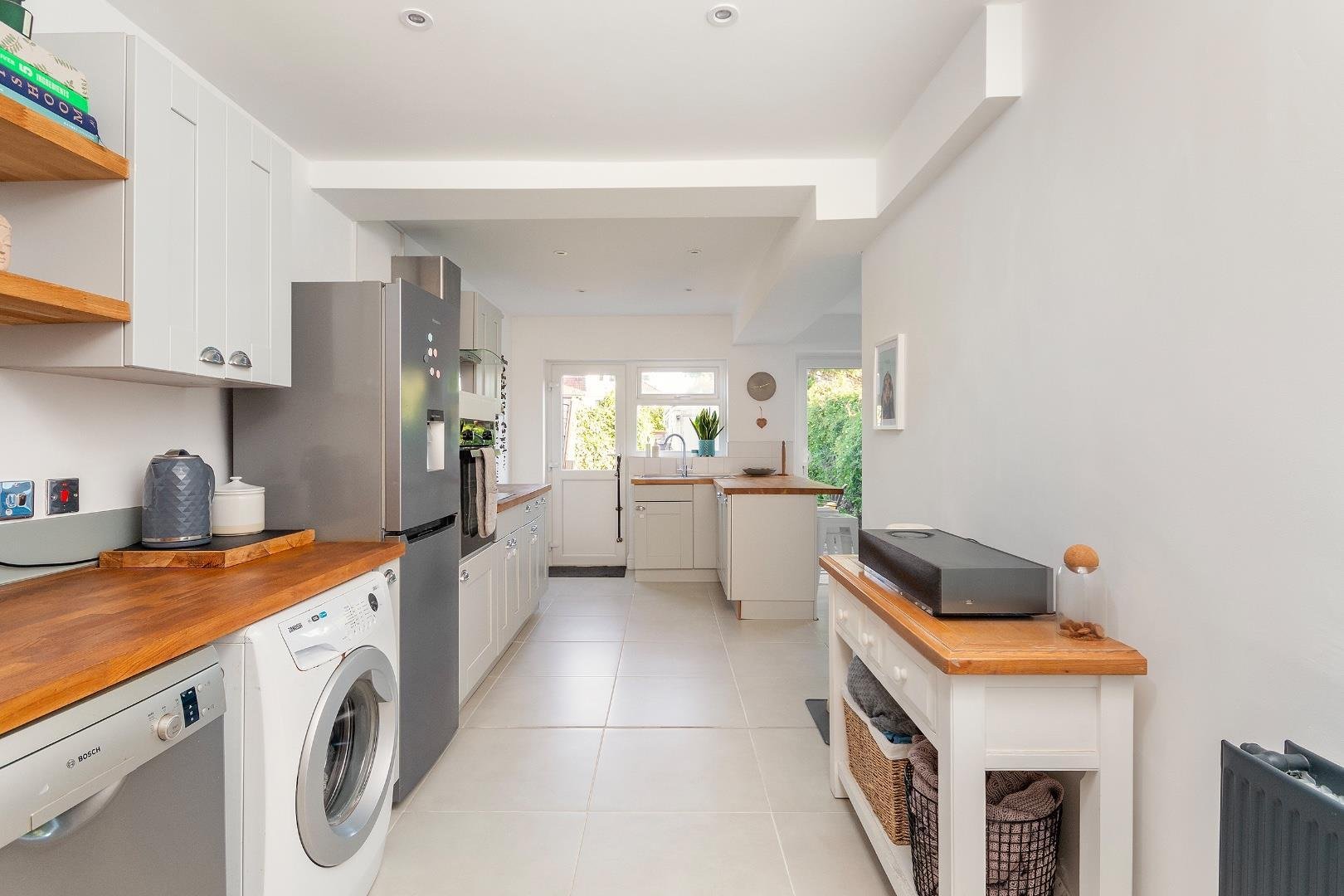 South liberty lane ashton vale 33430089 s7 l6 lbr kitchen diner e