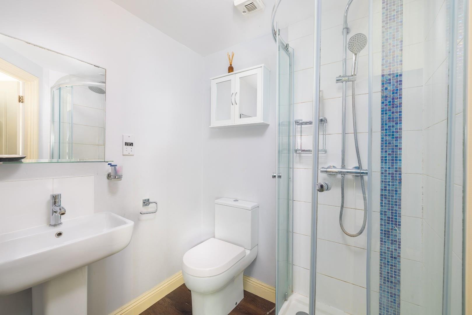 Squires court bedminster 34319634 char9428