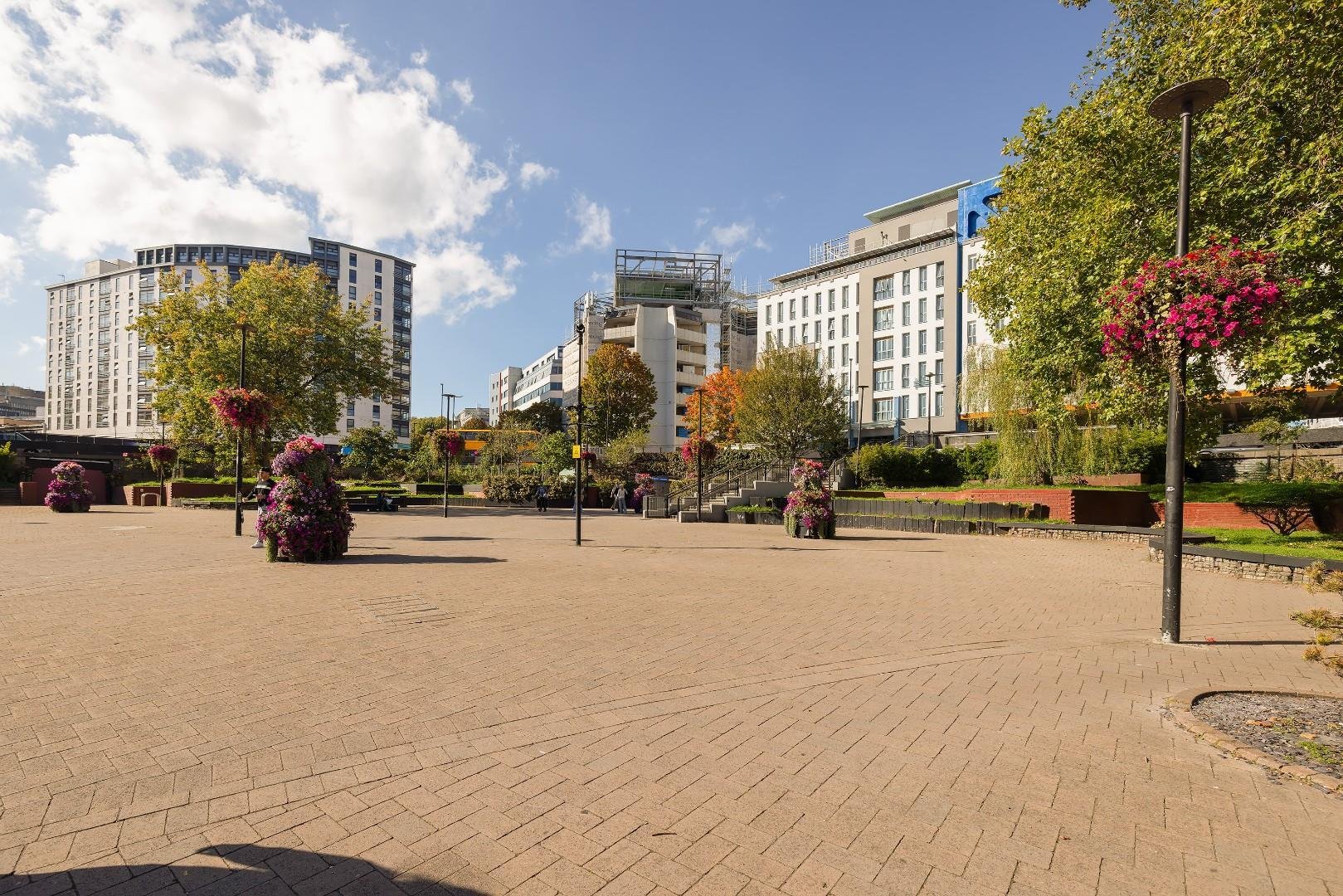 St james barton city centre 34226924 014 a0010