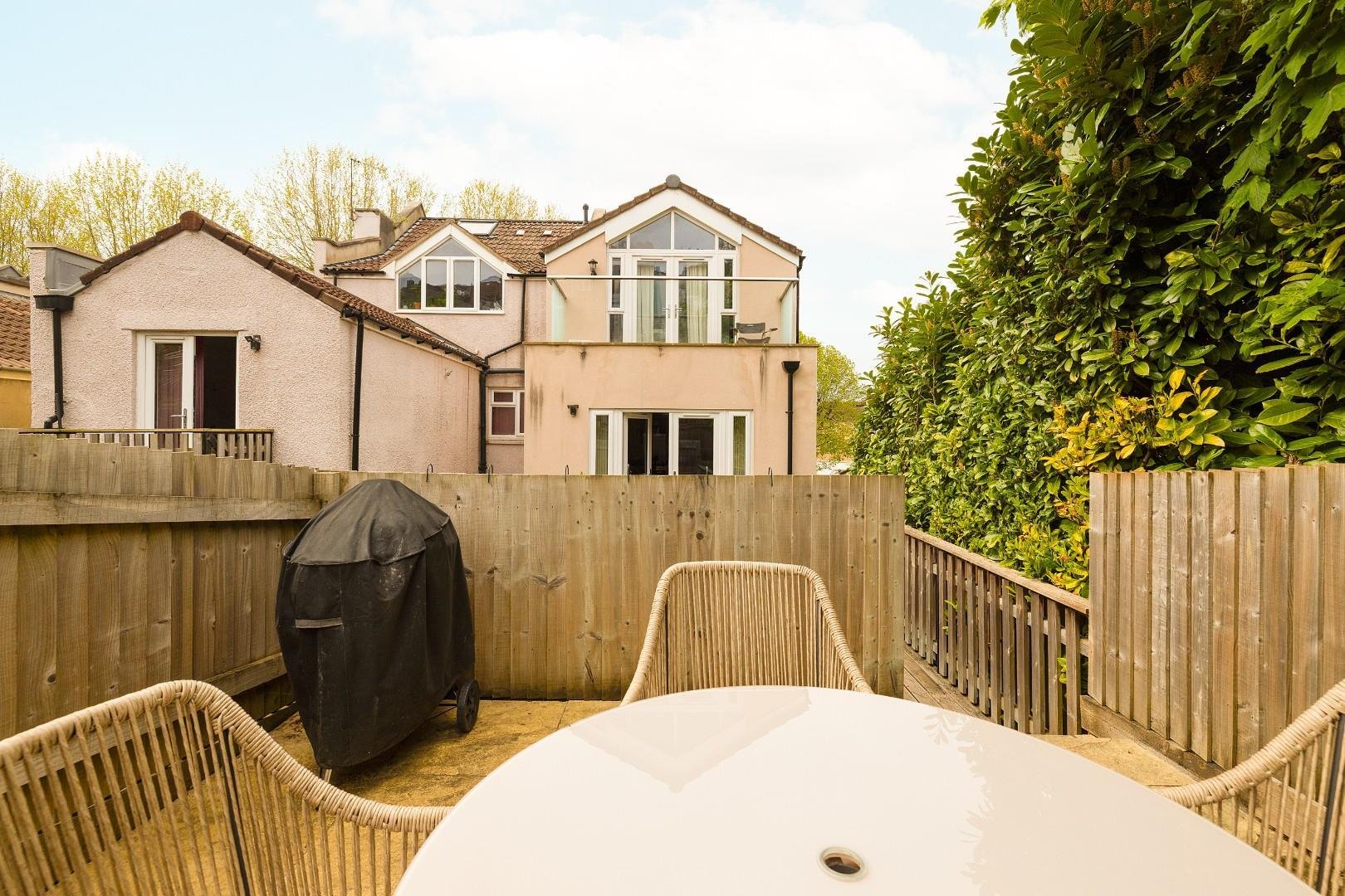 St johns lane bristol 33848904 cd7 a6925