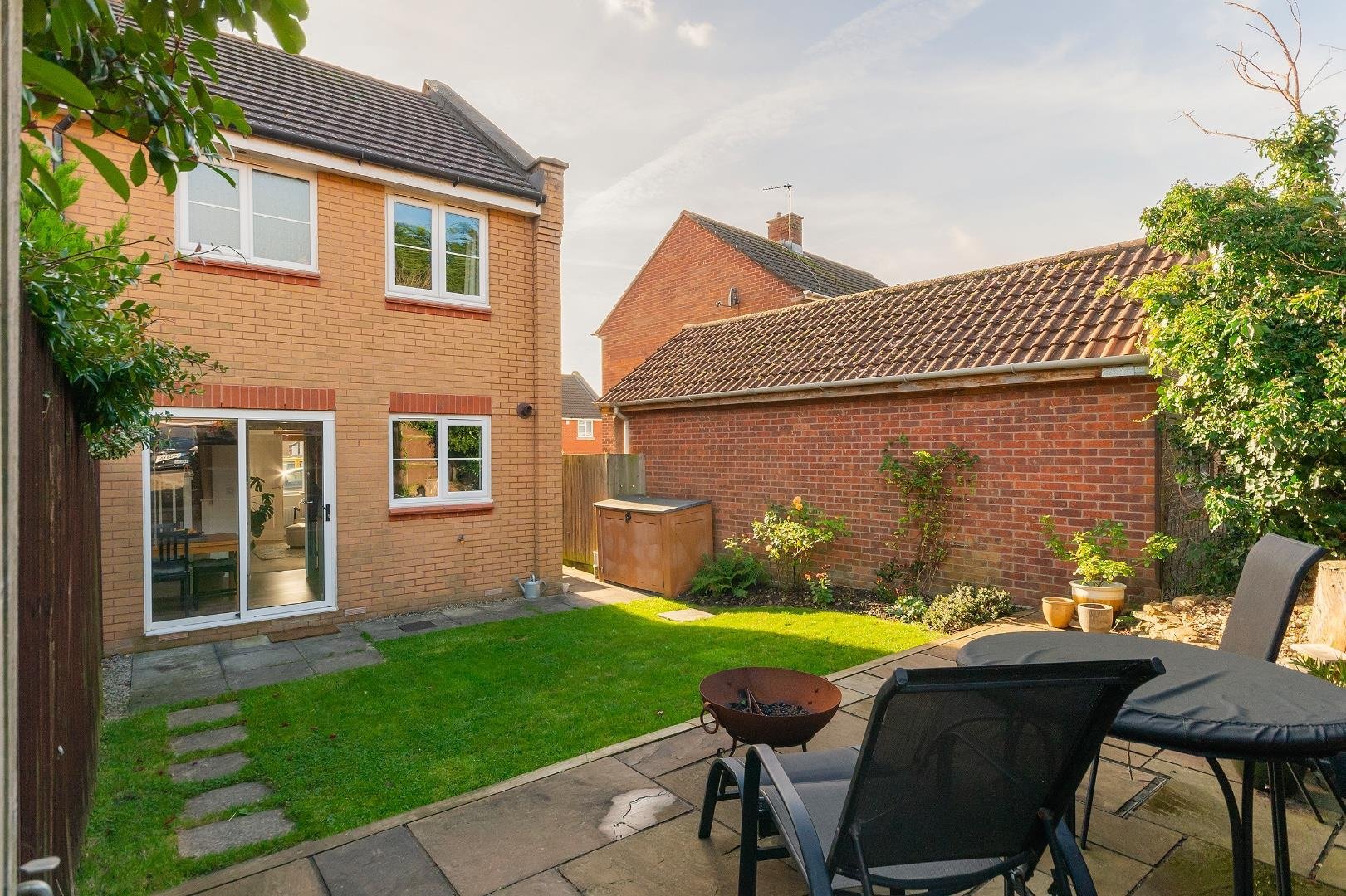 St lucia crescent horfield 33592969 3 s7 lchd external d