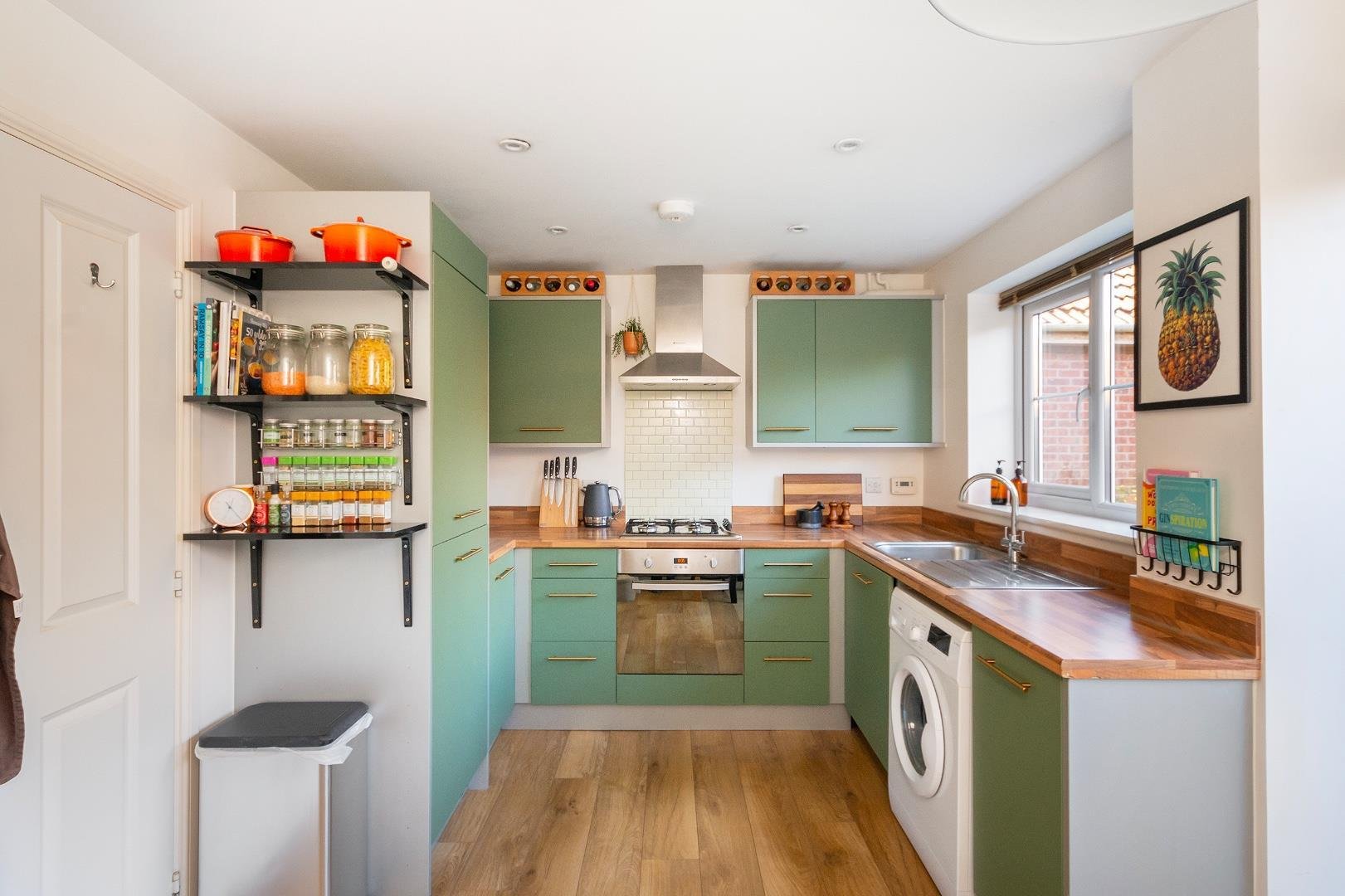 St lucia crescent horfield 33592969 3 s7 lchd kitchen diner e
