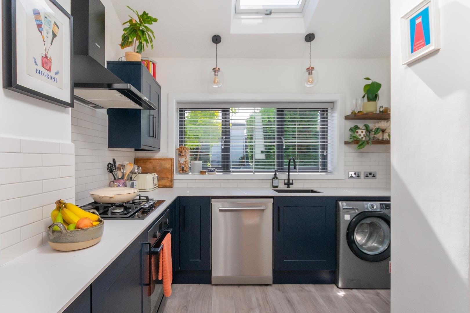 St peters rise headley park 34122588 1 s1 p8 rhp kitchen d